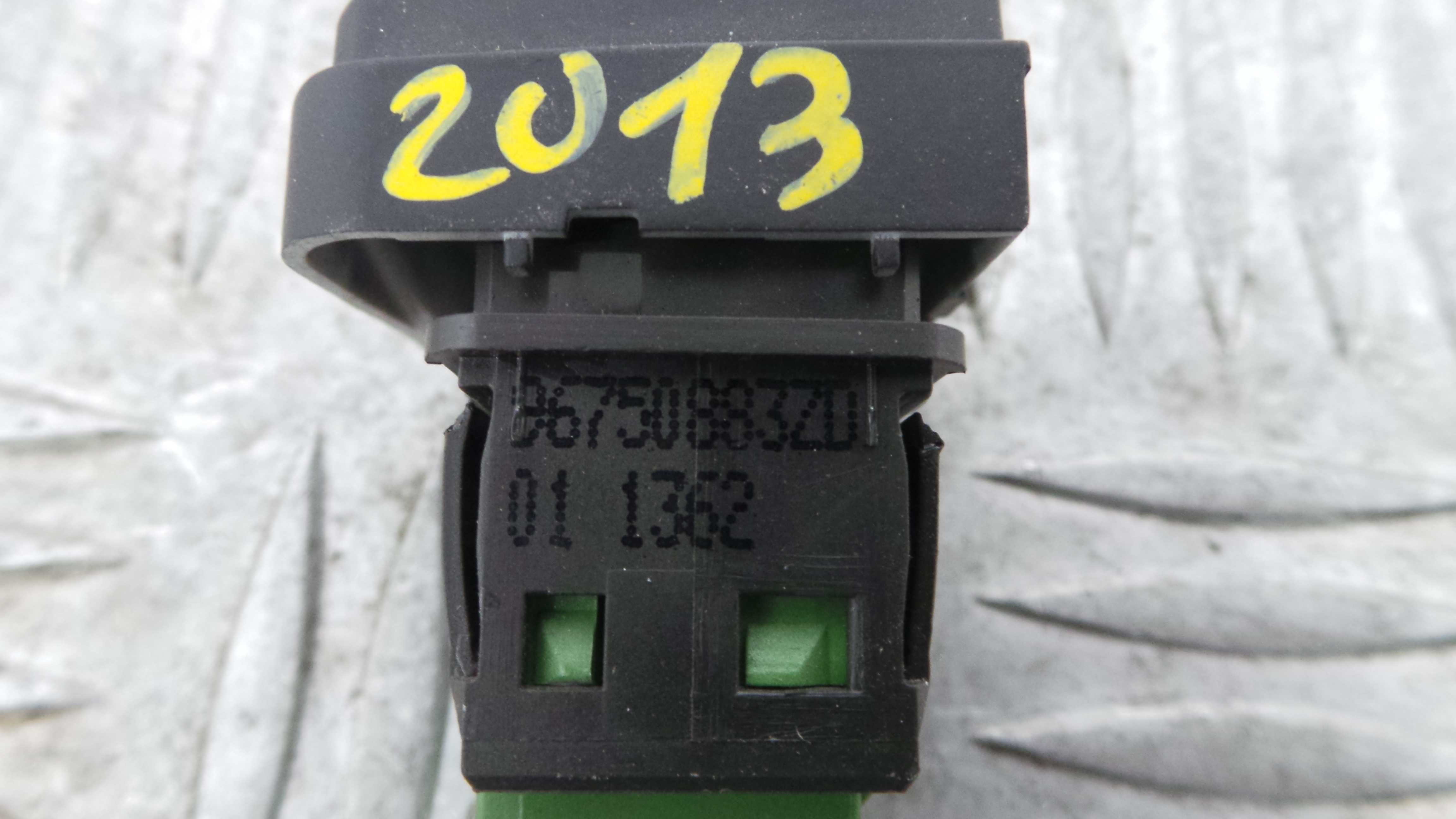 Botão de Bloqueio da Porta  96750883ZD - PEUGEOT 208 I (CA_, CC_)-36713017