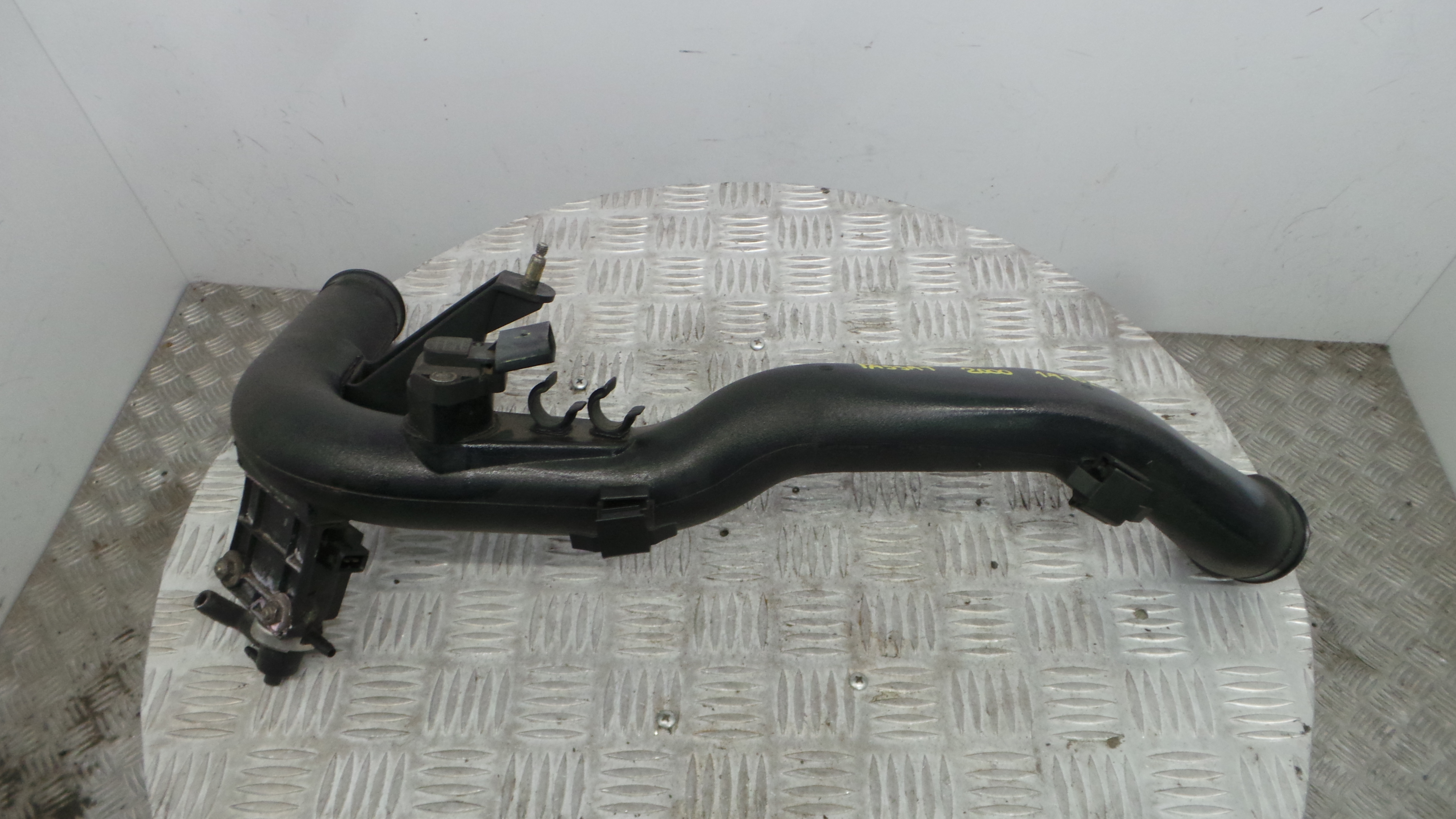 Tubo Intercooler 8D0145840L - VW PASSAT B5 Estate (3B5), PASSAT B5 Variant (3B5)-36713231