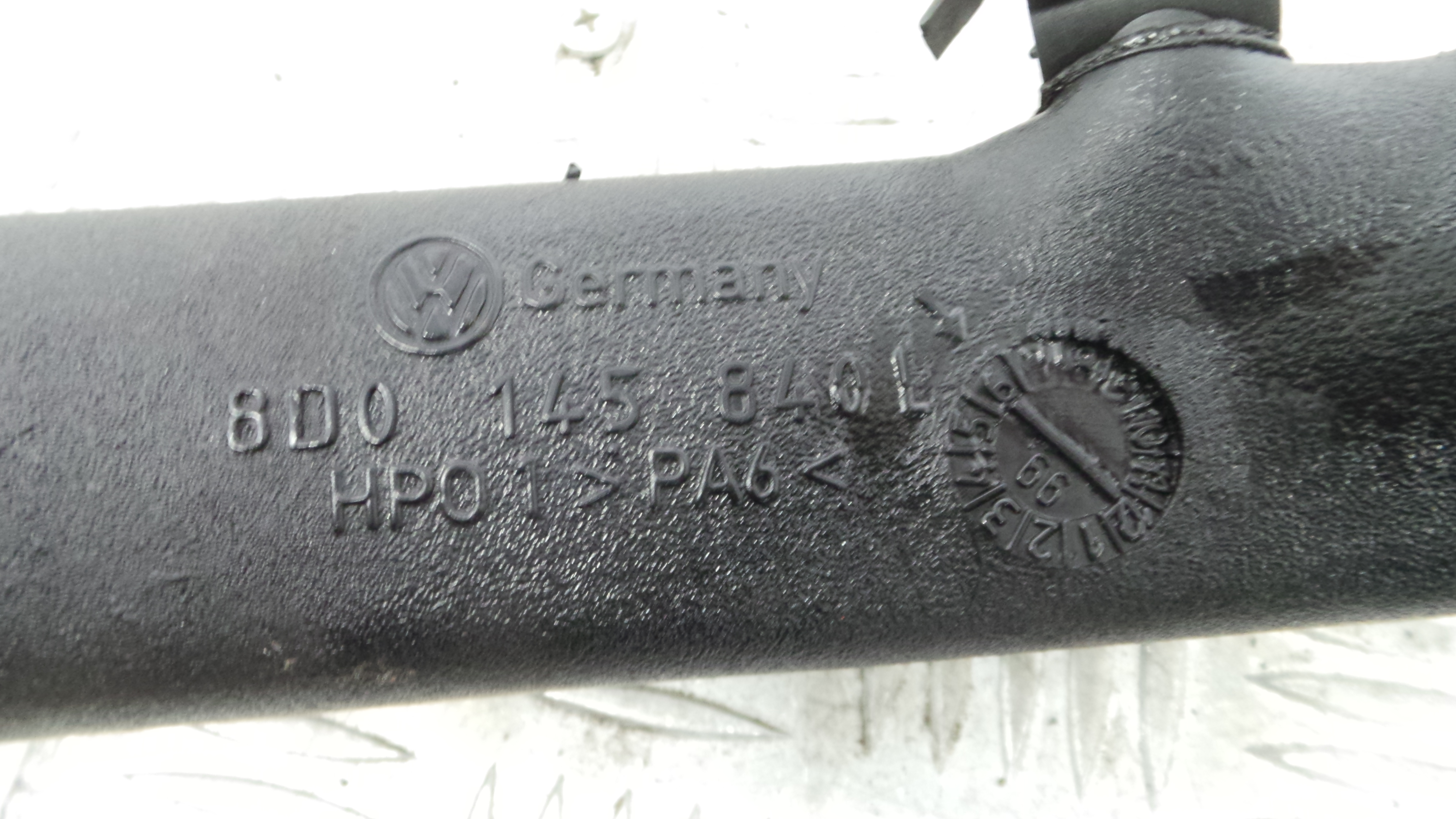 Tubo Intercooler 8D0145840L - VW PASSAT B5 Estate (3B5), PASSAT B5 Variant (3B5)-36713231