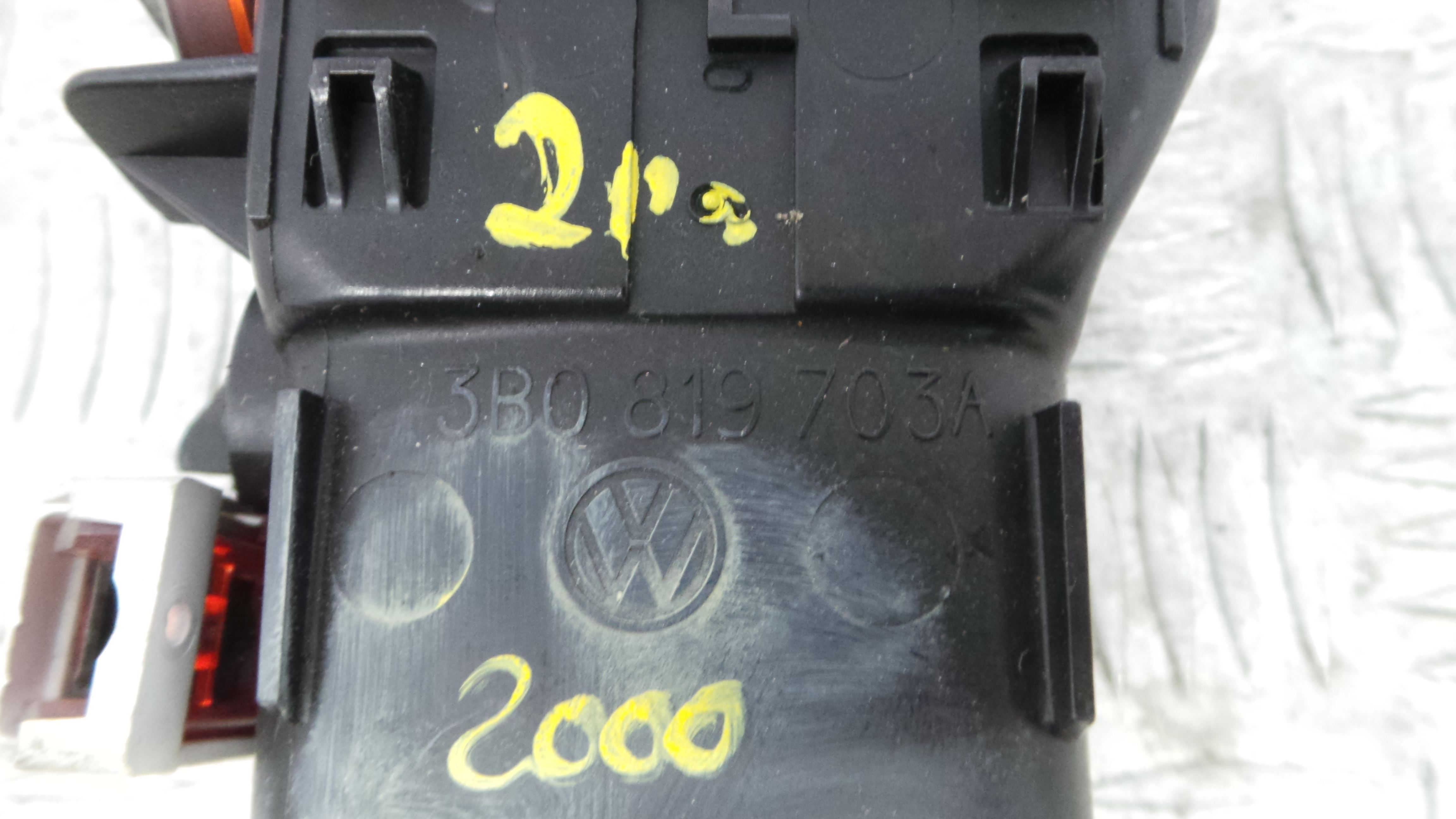 Grelha da Sofagem 3B0819703A - VW PASSAT B5 Estate (3B5), PASSAT B5 Variant (3B5)-36713441