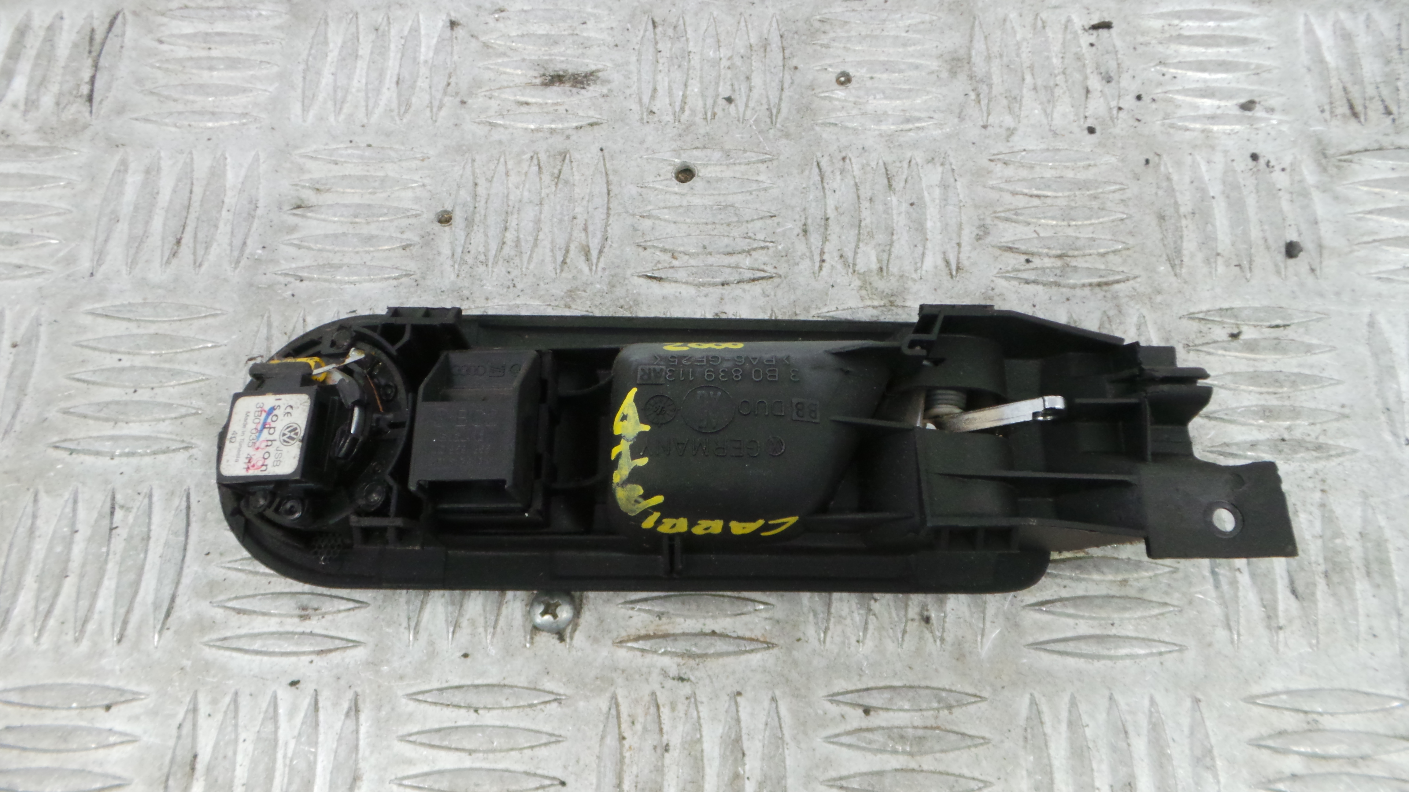 Puxador Interior Traseiro Esquerdo  3B0839113AR - VW PASSAT B5 Estate (3B5), PASSAT B5 Variant (3B5)-36713448