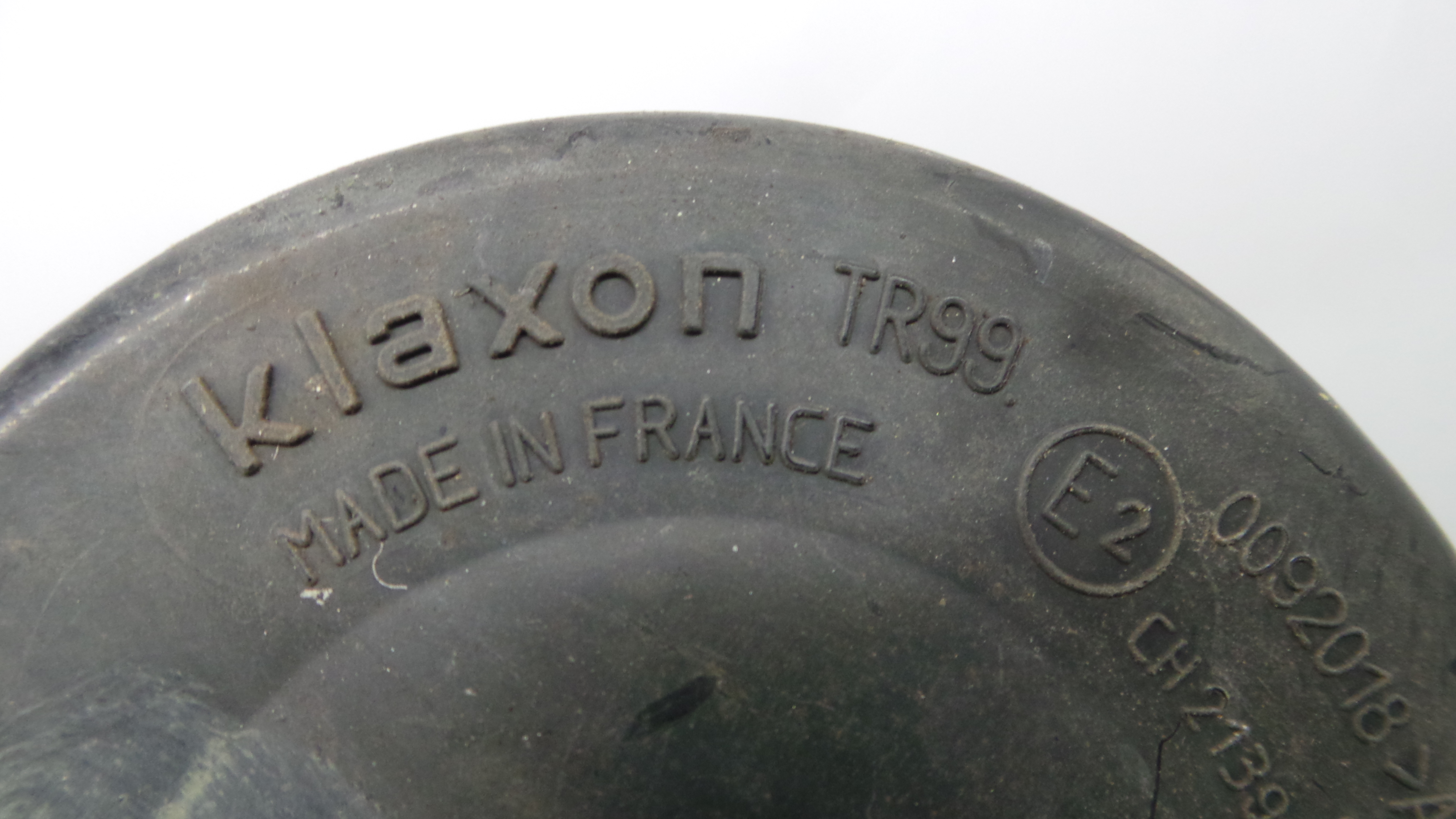 Buzina TR99 - VW PASSAT B5 Estate (3B5), PASSAT B5 Variant (3B5)-36713462