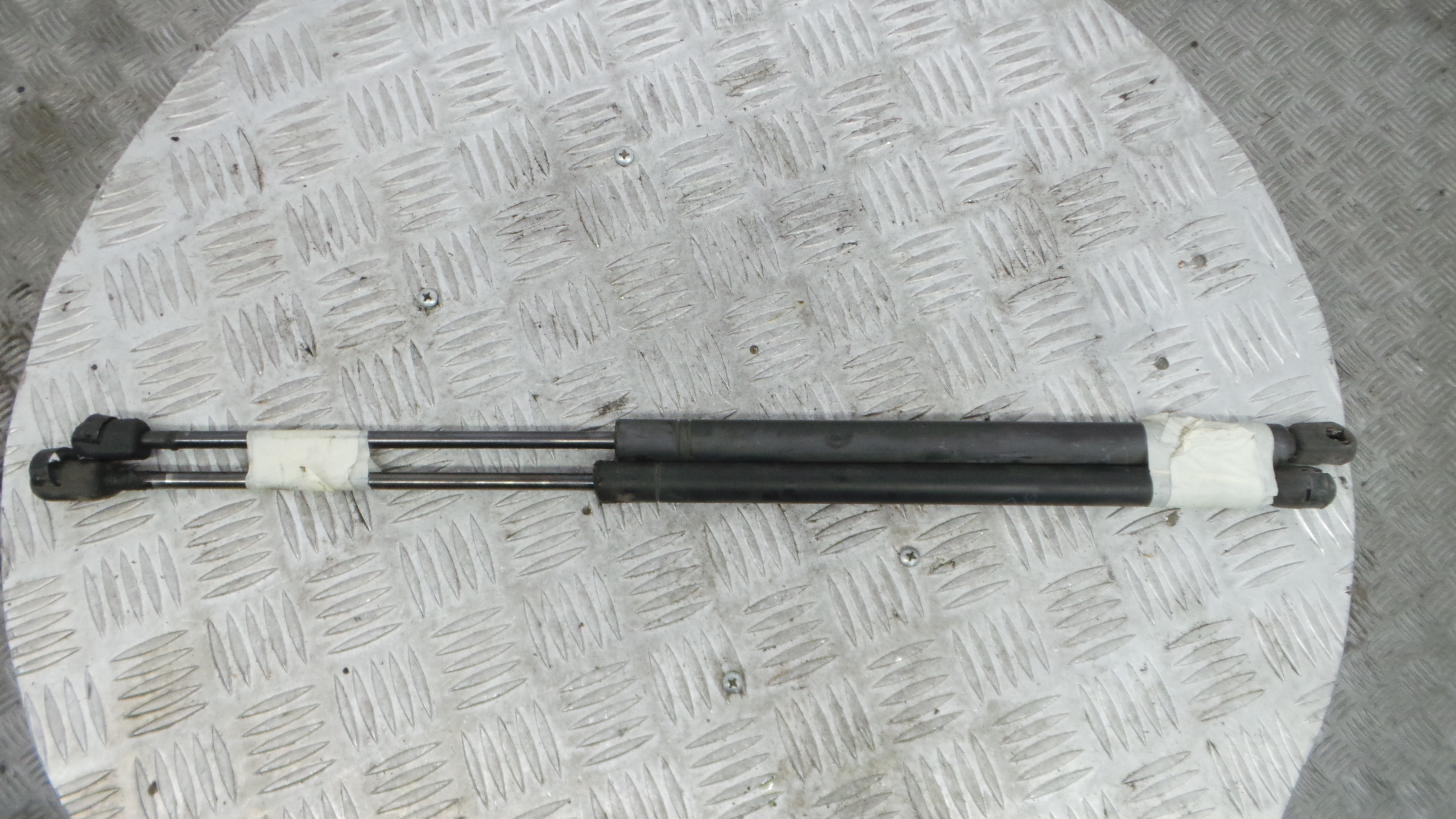 Amortecedor da Mala 90481270 - OPEL CORSA B (S93)-36713546