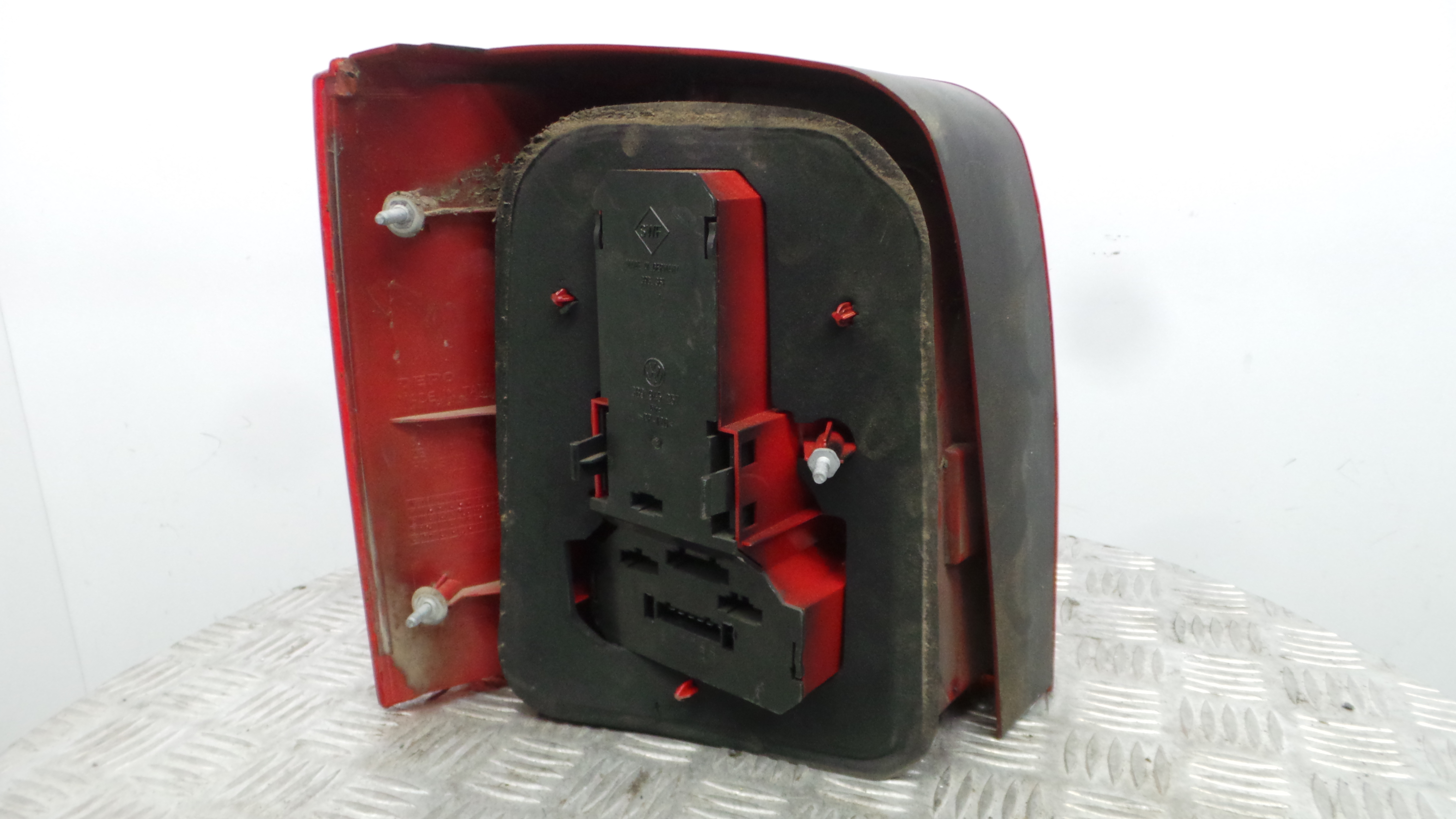 Farolim Stop Dto 08-441-1962R-R - VW PASSAT B5 Estate (3B5), PASSAT B5 Variant (3B5)-36713584