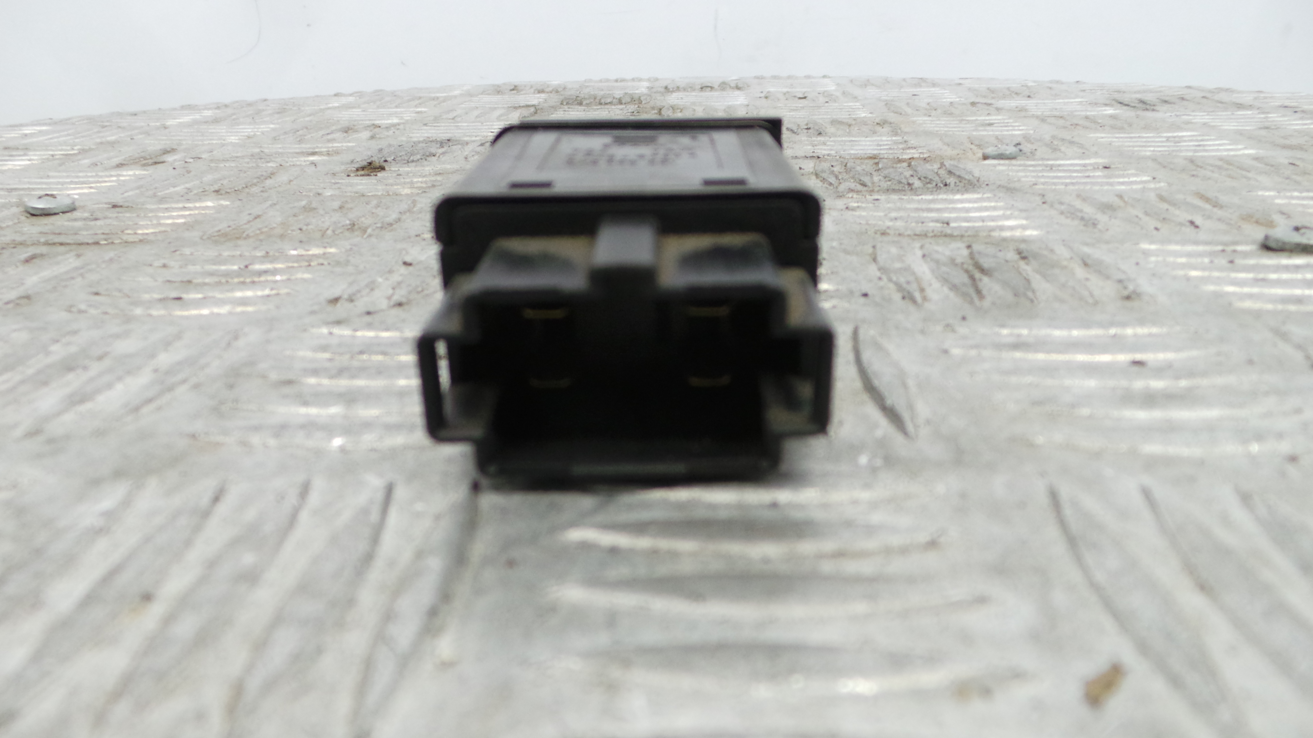 Comutador Interruptor Desembaciador Vidro 6K0959621 - SEAT IBIZA II (6K1), IBIZA Mk II (6K1)-36713766