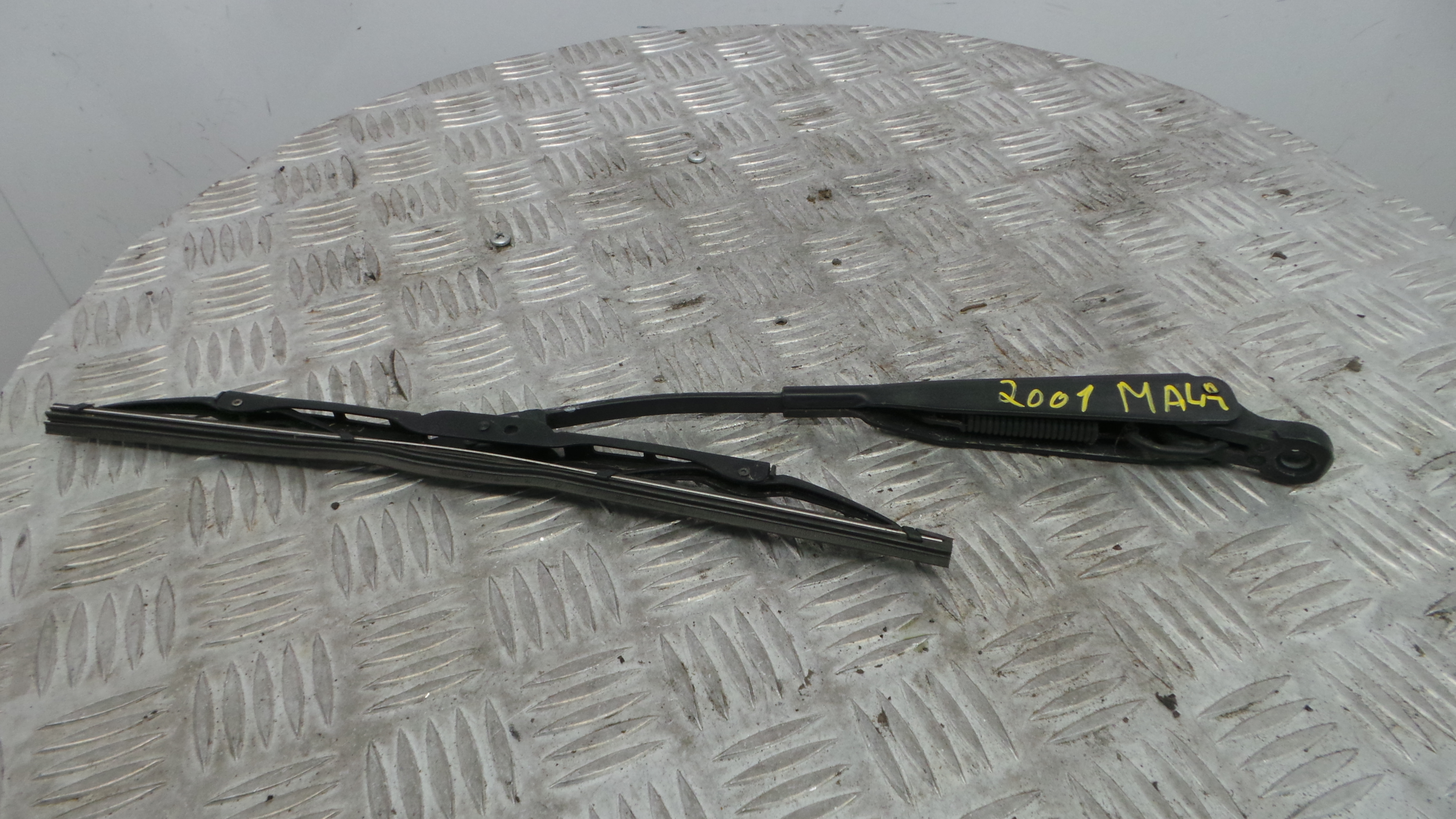 Braço Traseiro Para Brisas 90504980 - OPEL VECTRA B Combi (J96)-36713788