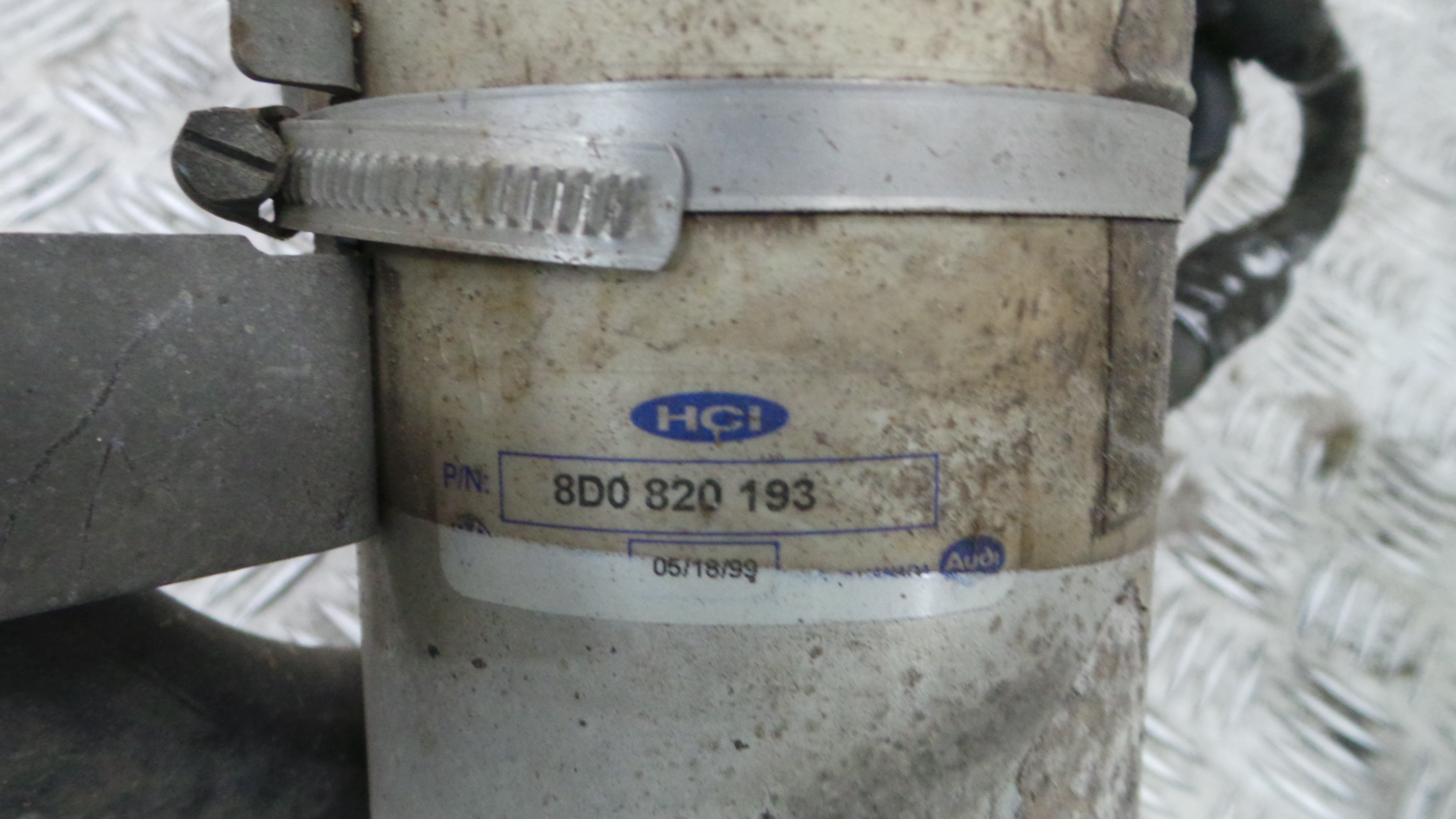 Filtro Secador Do Ar Condicionado 8D0820193 - VW PASSAT B5 Estate (3B5), PASSAT B5 Variant (3B5)-36714114