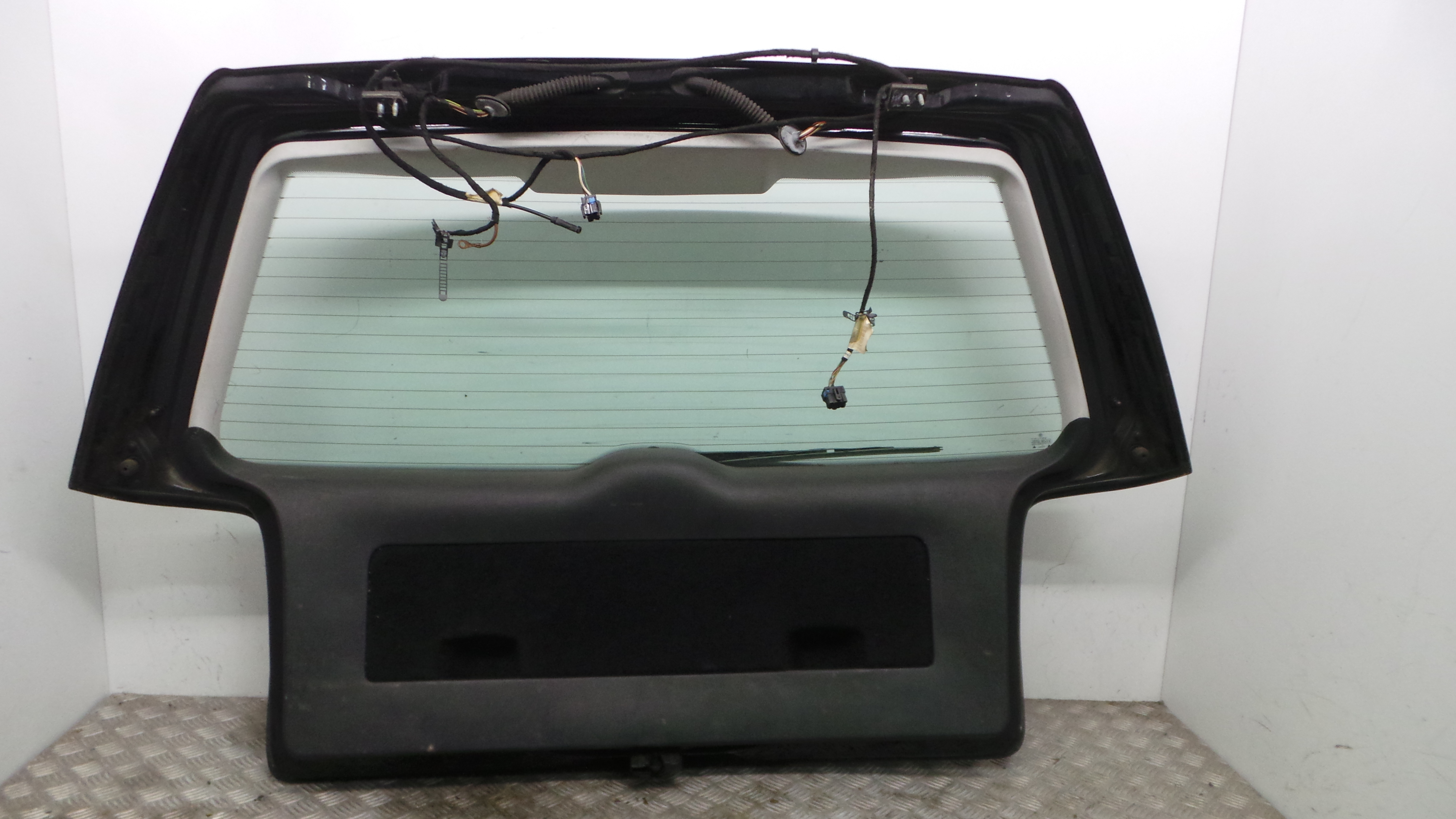 Tampa da Mala 3B9827025L - VW PASSAT B5 Estate (3B5), PASSAT B5 Variant (3B5)-36714117