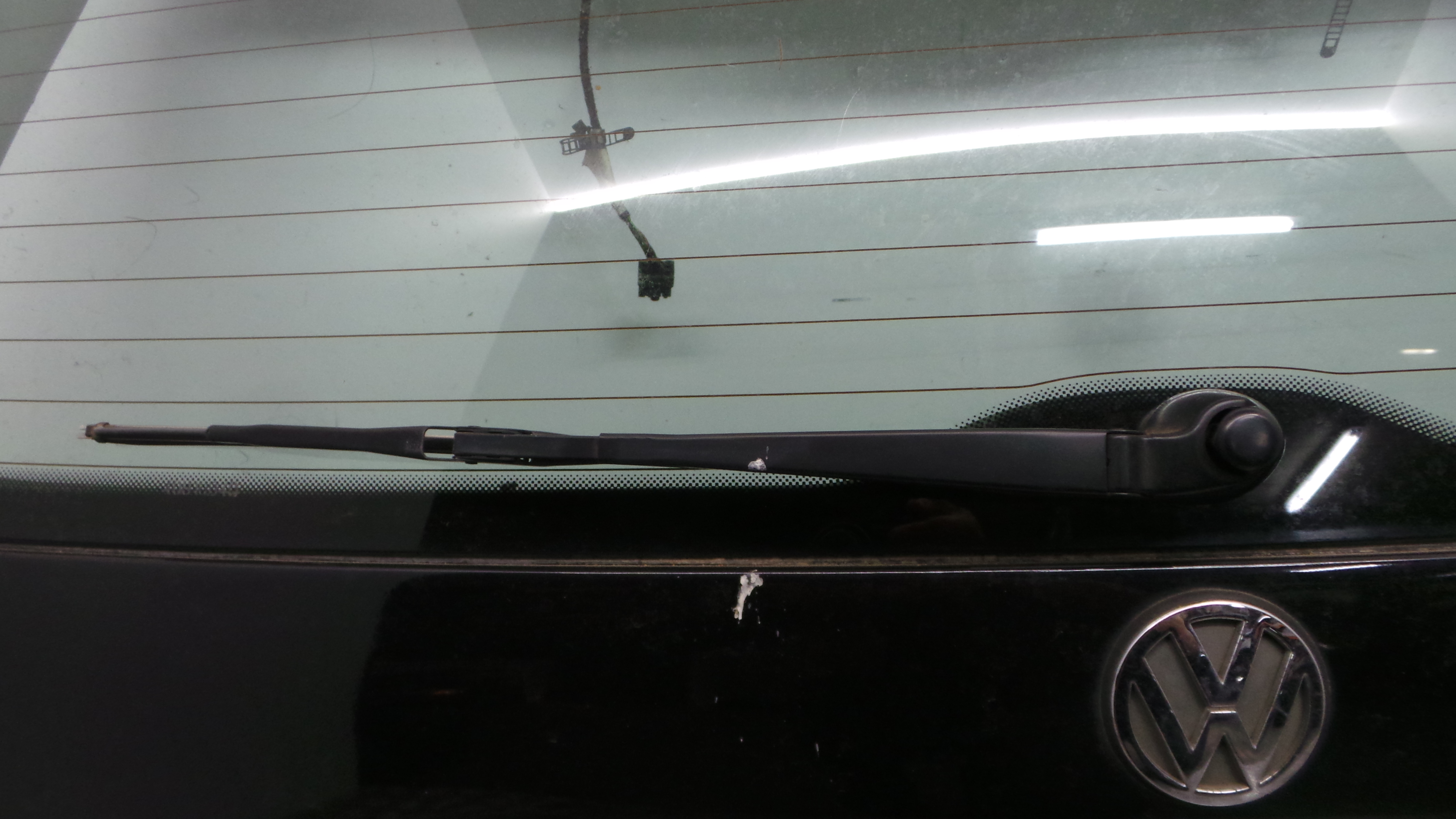 Braço Do Limpa-vidros 8A995540703C - VW PASSAT B5 Estate (3B5), PASSAT B5 Variant (3B5)-36714122 Braço Do Limpa-vidros 8A995540703C - VW PASSAT B5 Estate (3B5), PASSAT B5 Variant (3B5)-36714122