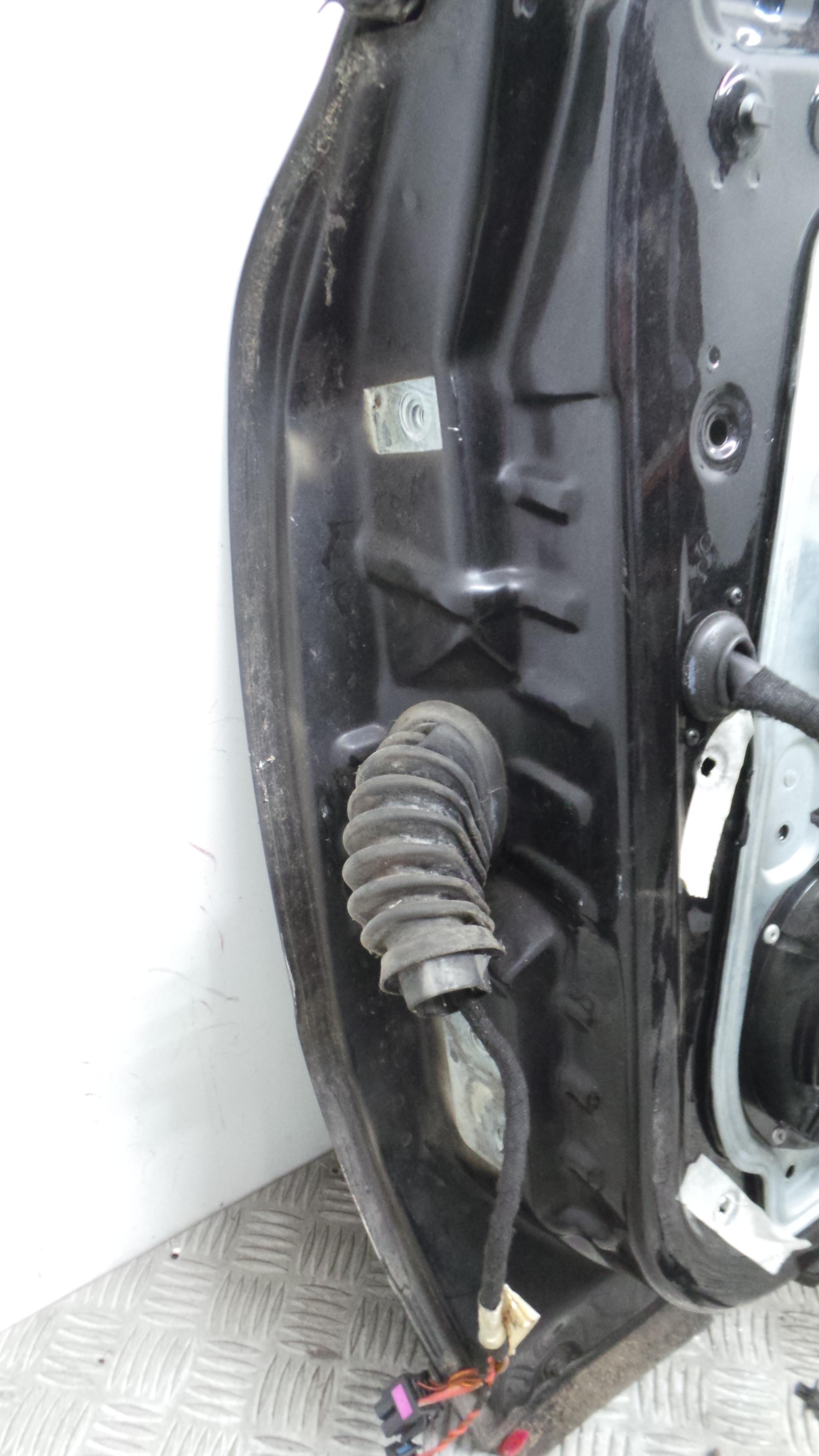 Porta Frente Dto 3B4831052AA - VW PASSAT B5 Estate (3B5), PASSAT B5 Variant (3B5)-36714129