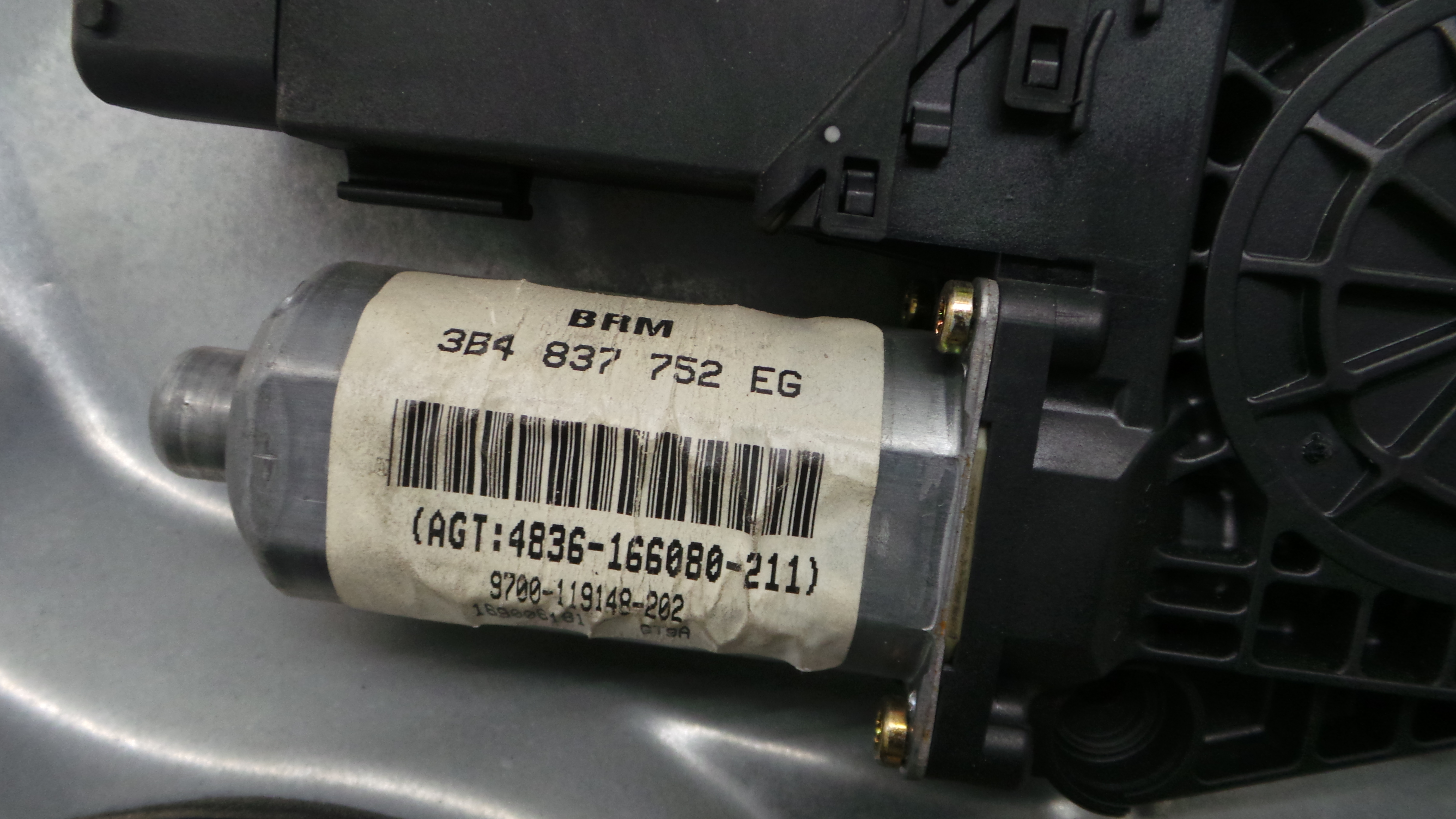 Elevador Frente Dto 3B4837752EG - VW PASSAT B5 Estate (3B5), PASSAT B5 Variant (3B5)-36714135