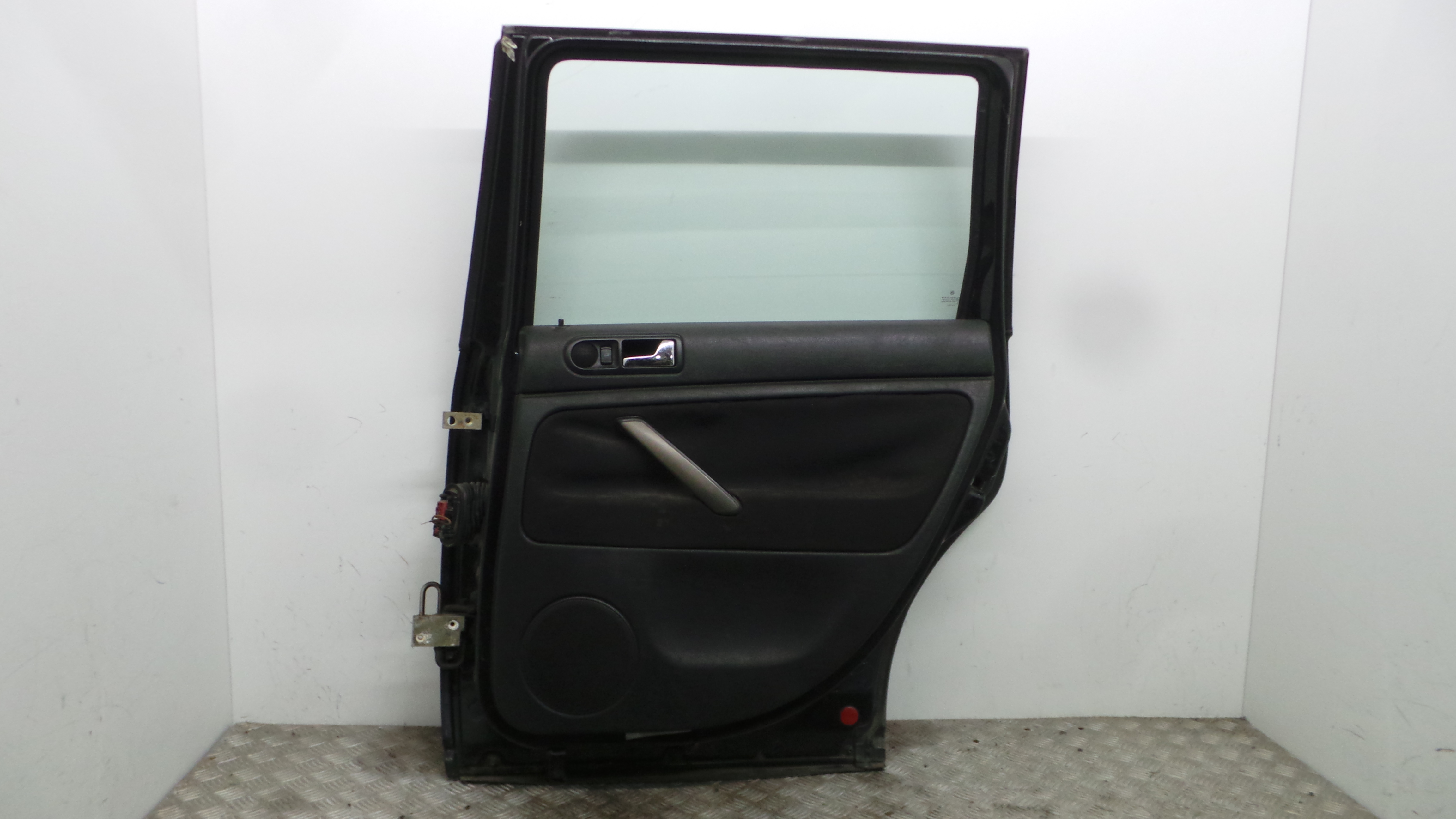 Porta Trás Dto 3B9833052AC - VW PASSAT B5 Estate (3B5), PASSAT B5 Variant (3B5)-36714145