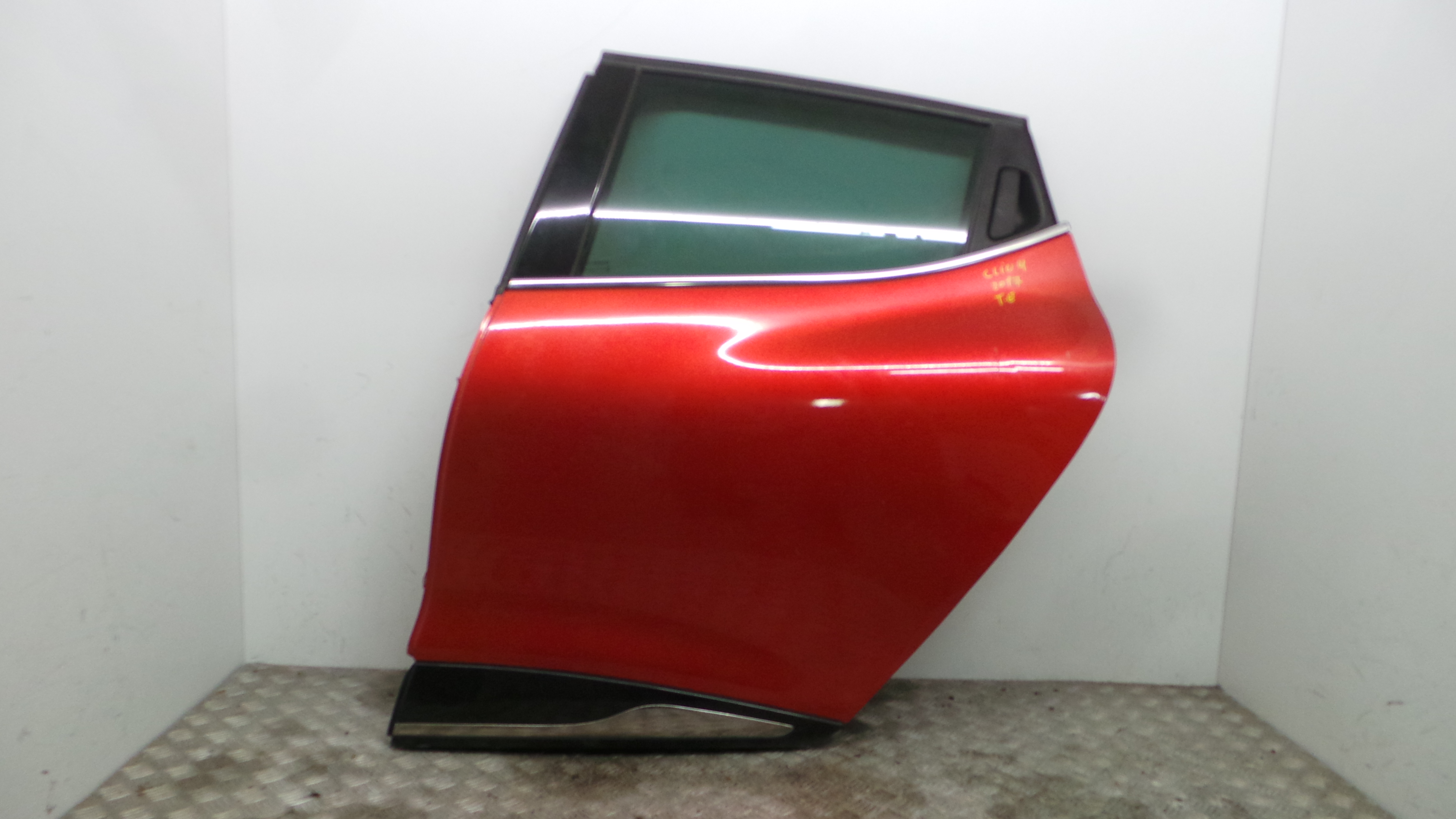 Porta Trás Esq 821016403R - RENAULT CLIO IV (BH_)-36714159 Porta Trás Esq 821016403R - RENAULT CLIO IV (BH_)-36714159