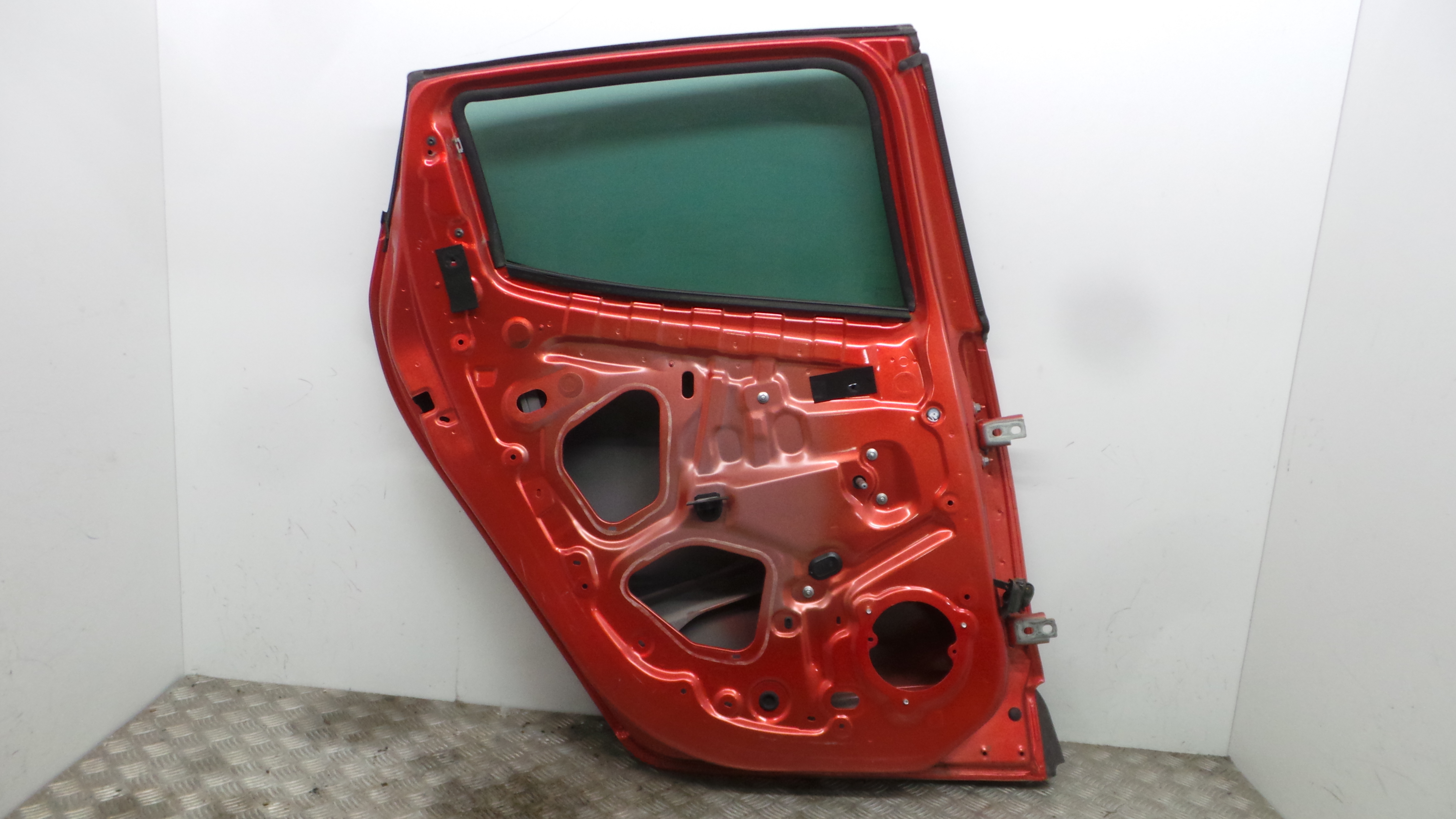 Porta Trás Esq 821016403R - RENAULT CLIO IV (BH_)-36714159