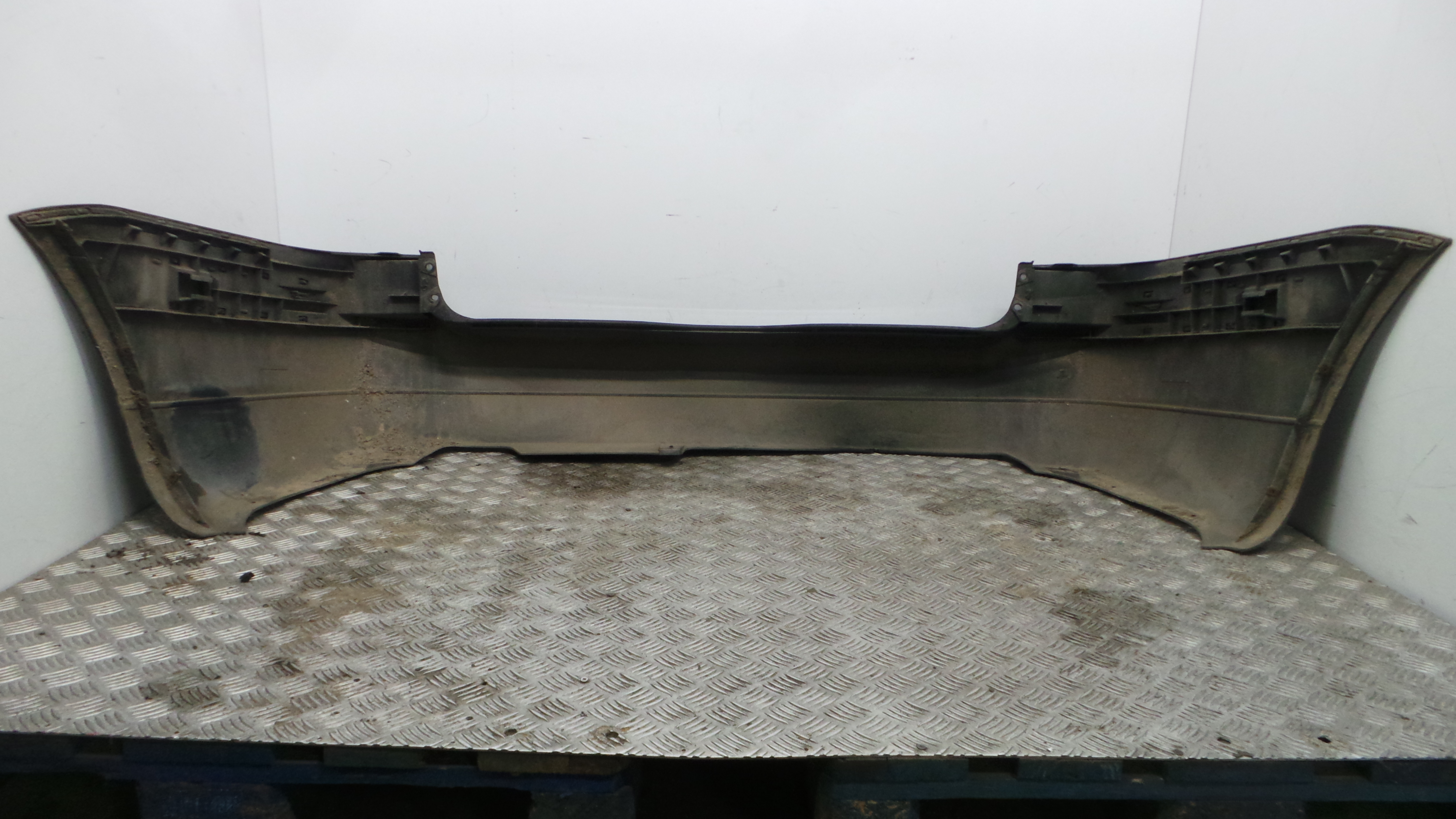 Para Choques de Trás 3B9807417 - VW PASSAT B5 Estate (3B5), PASSAT B5 Variant (3B5)-36714319