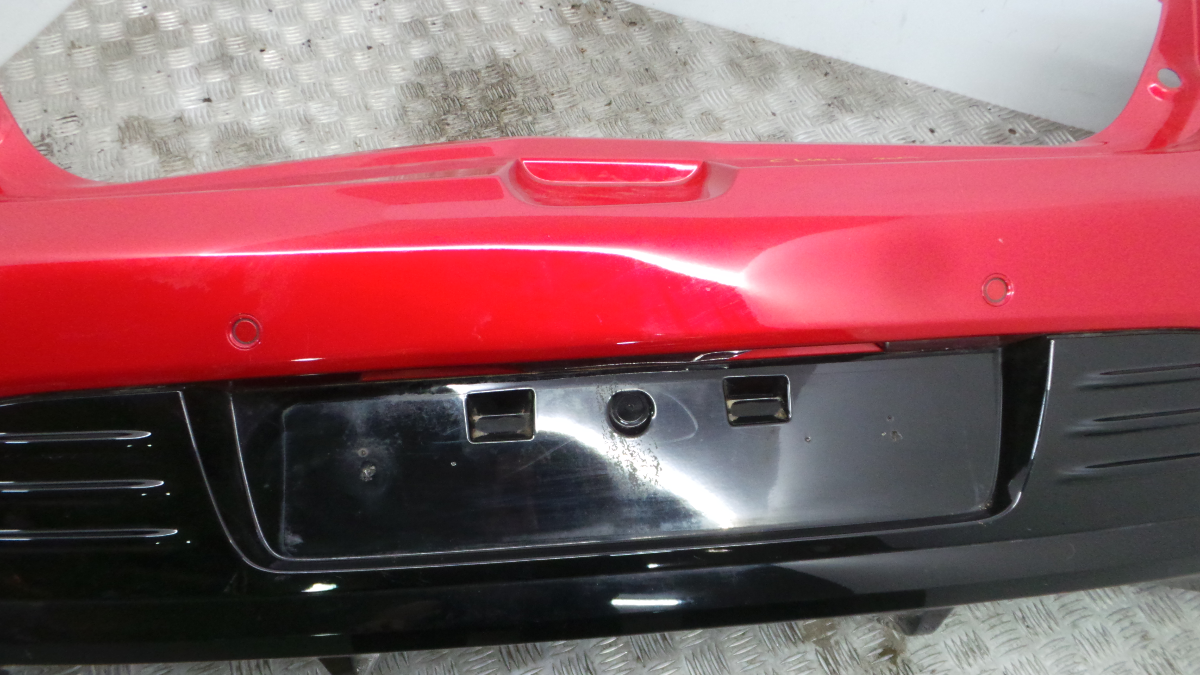 Para Choques de Trás 850B21905R - RENAULT CLIO IV (BH_)-36714325