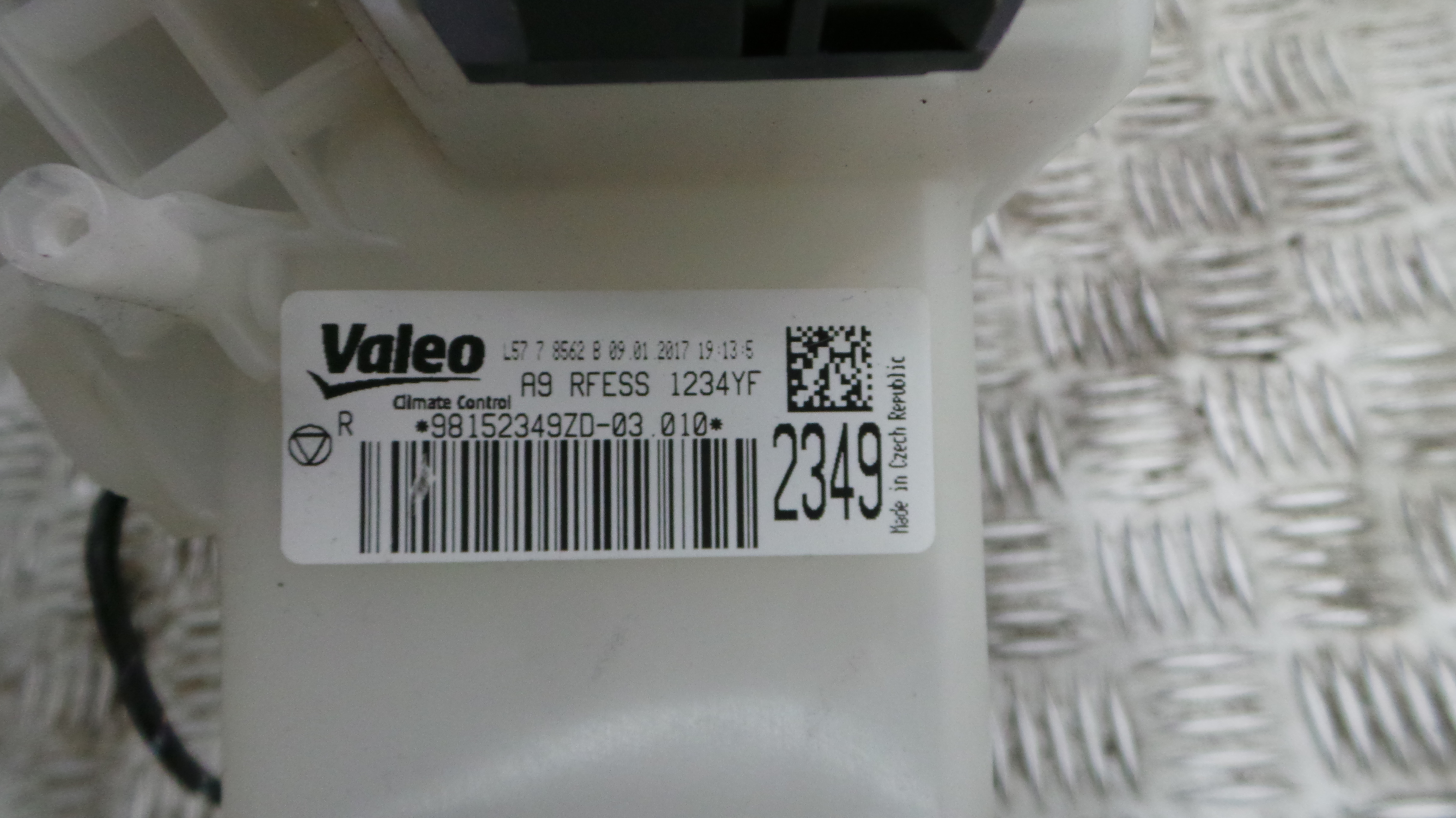 Caixa da Chauffage / Caixa da Sofagem 98152349ZD - PEUGEOT 208 I (CA_, CC_)-36714474