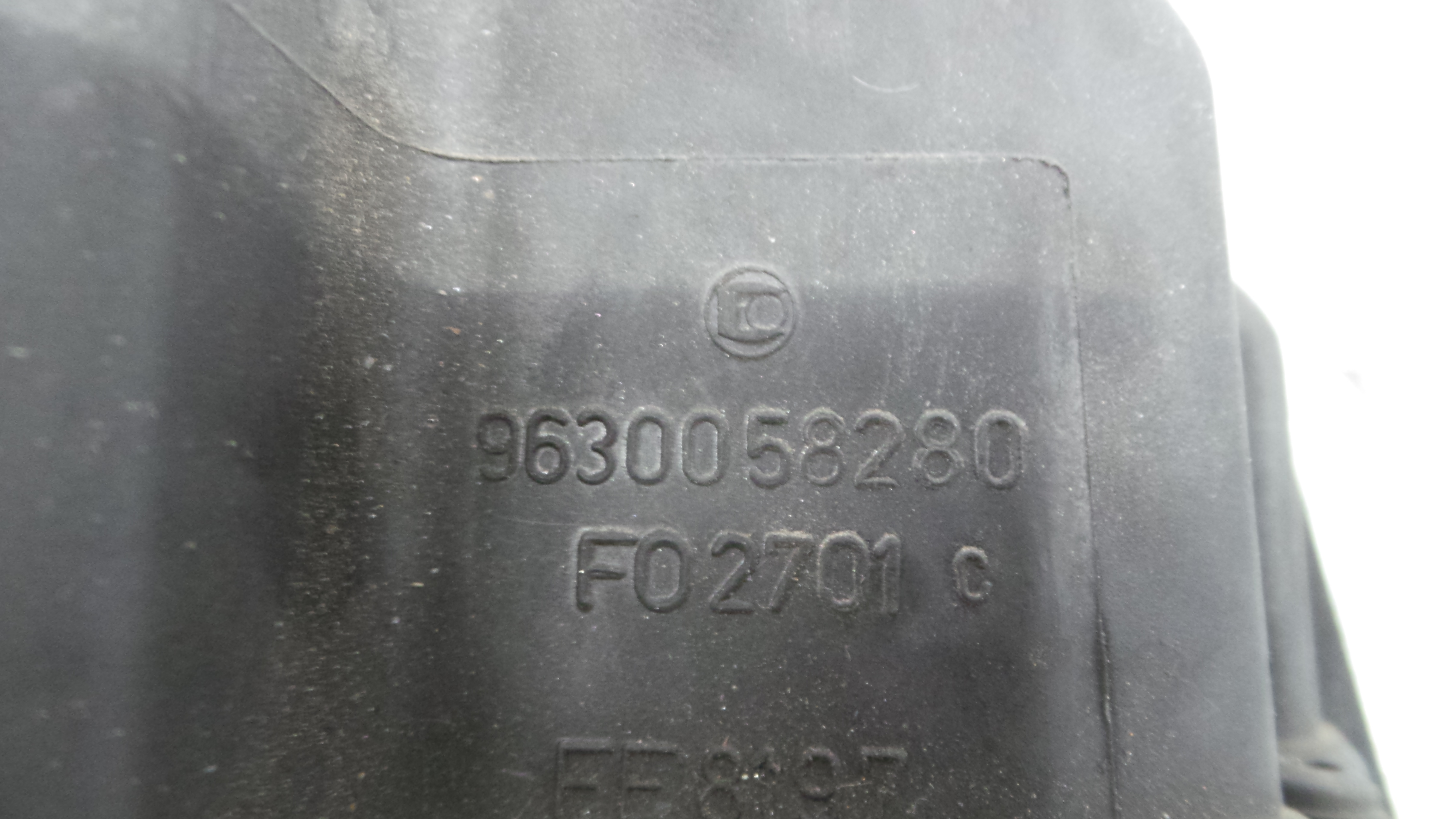 Caixa Filtro de Ar  9630058280 - PEUGEOT 306 Break (7E, N3, N5)-36717865