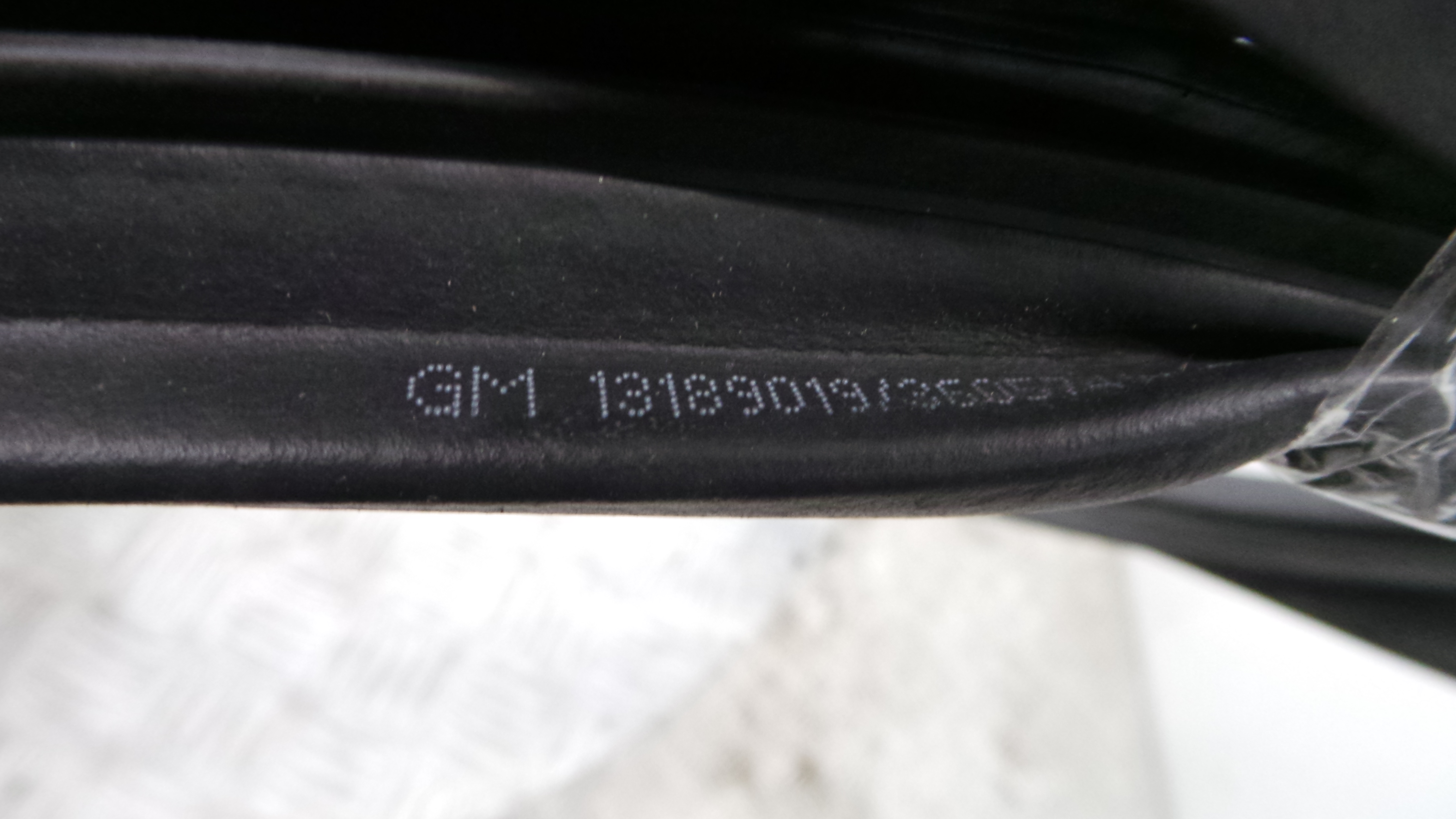 Borracha Porta Tras Esquerda 13189019 - OPEL CORSA D (S07)-36718269