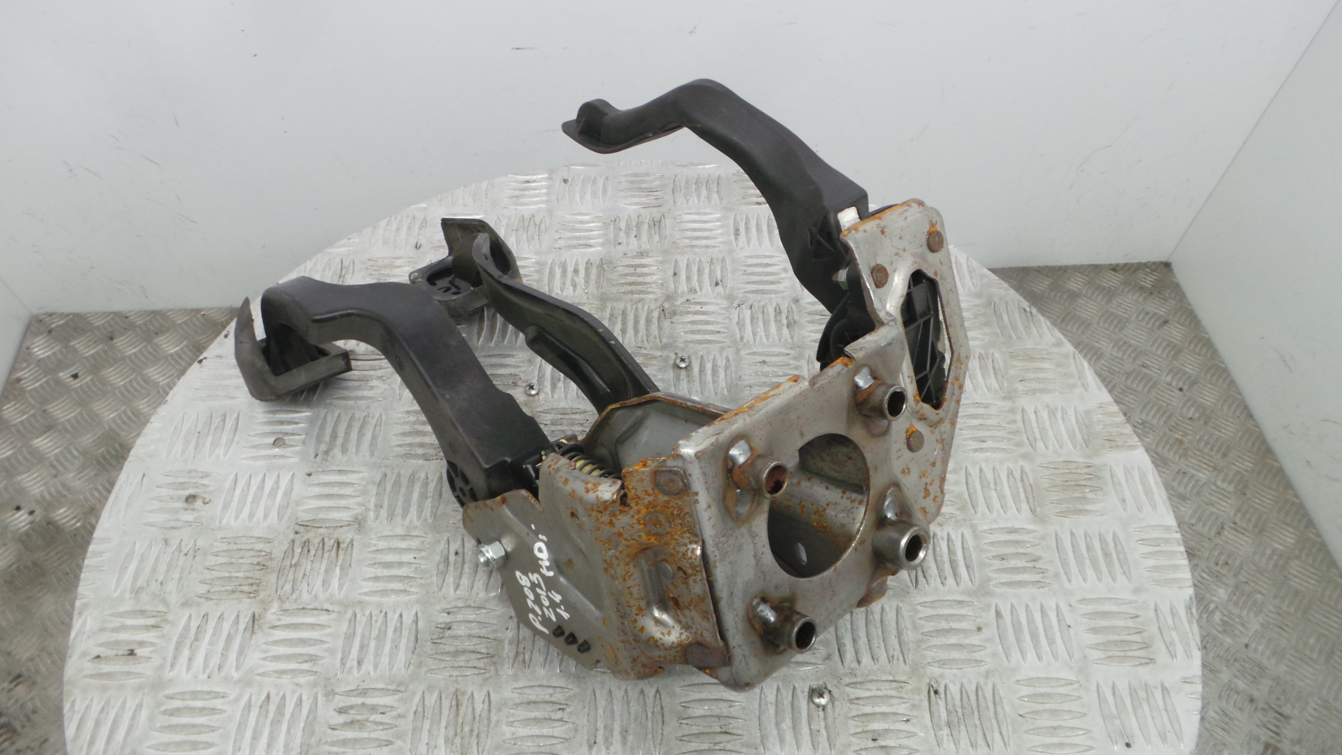 Pedal do Travão 9682171580 - PEUGEOT 208 I (CA_, CC_)-36731442