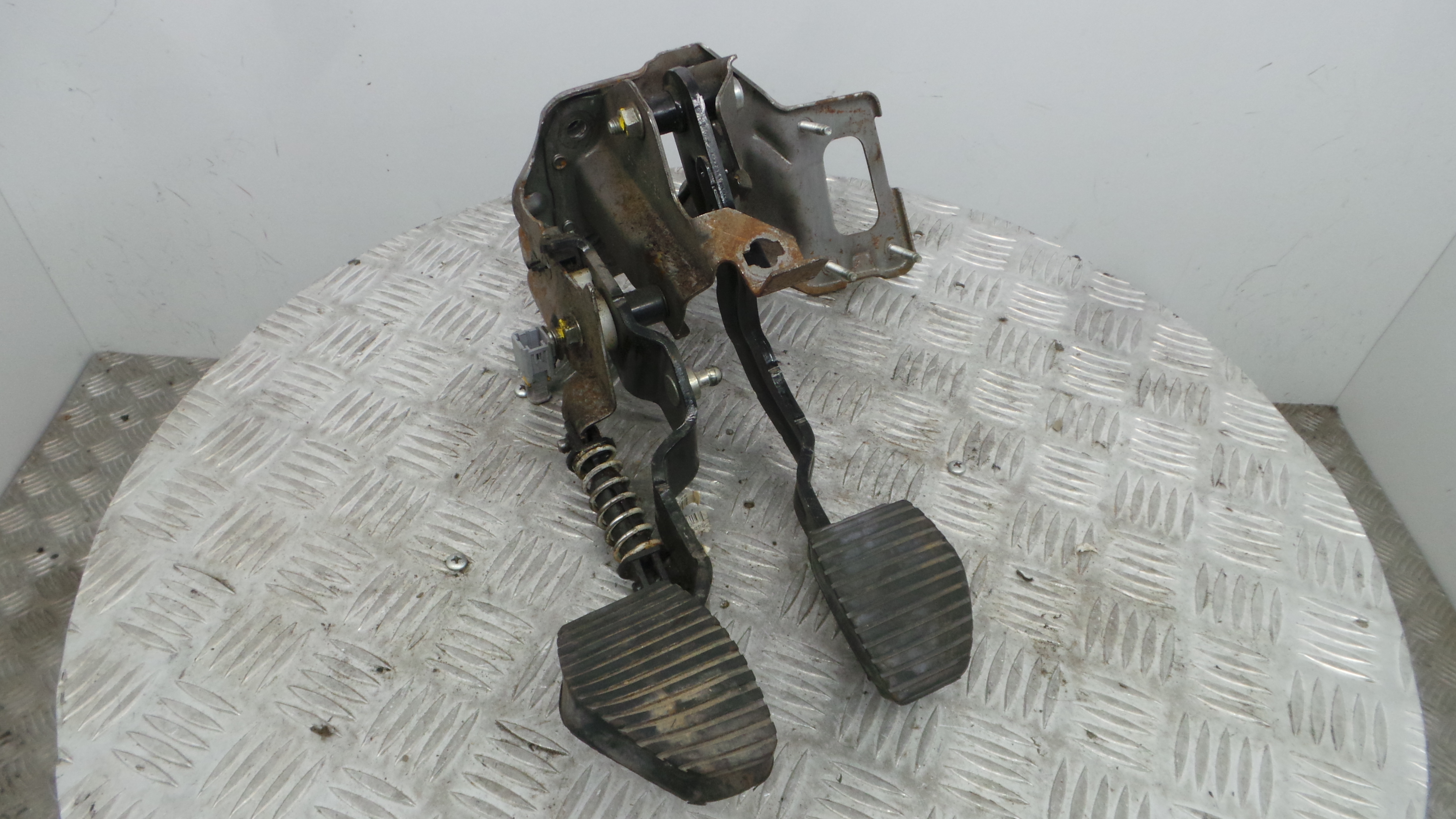 Pedal do Travão 4501AA - CITROËN BERLINGO Caixa/monovolume (B9)-36735403 Pedal do Travão 4501AA - CITROËN BERLINGO Caixa/monovolume (B9)-36735403