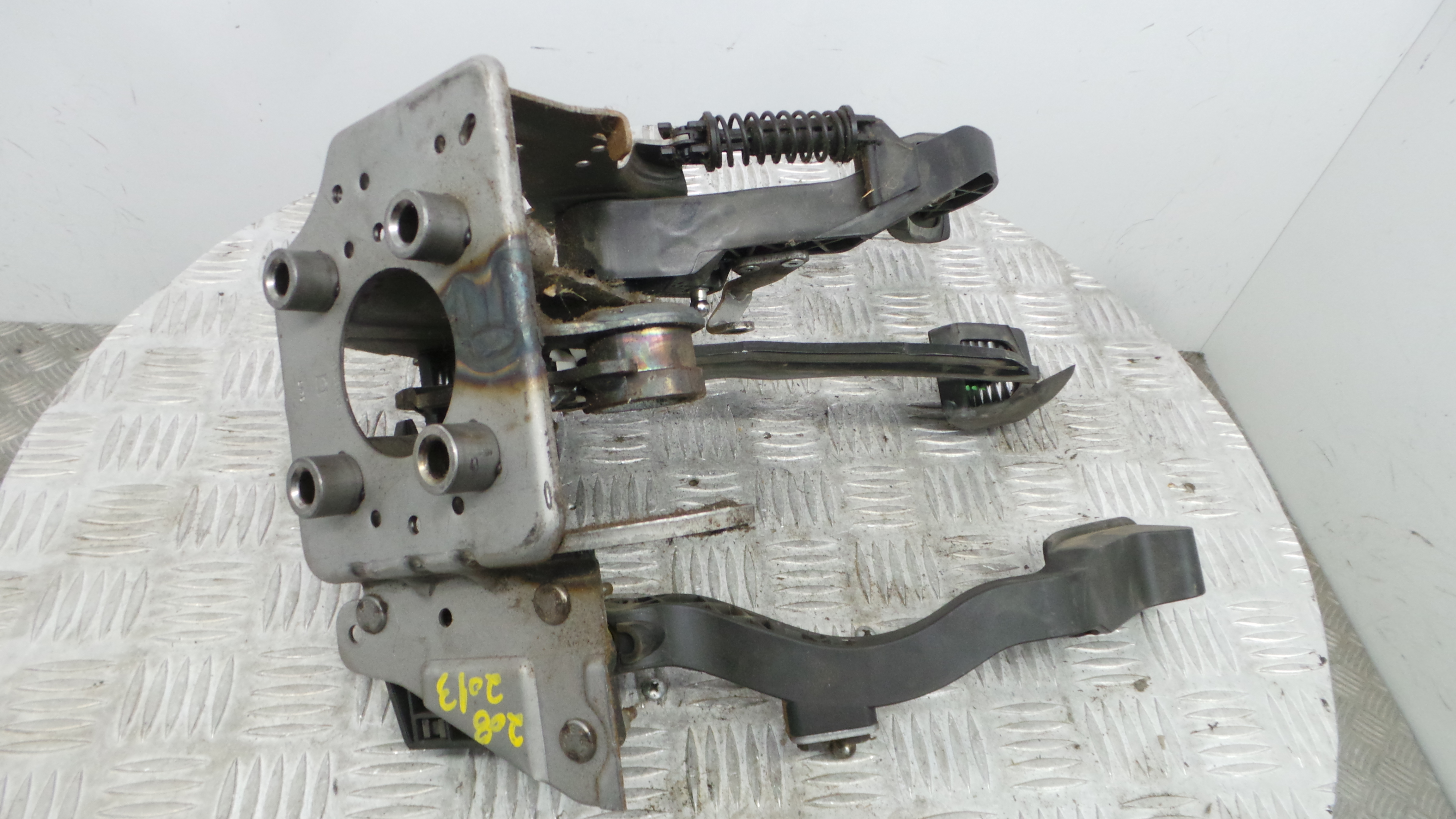 Pedal do Travão 9643059180 - PEUGEOT 208 I (CA_, CC_)-36742073