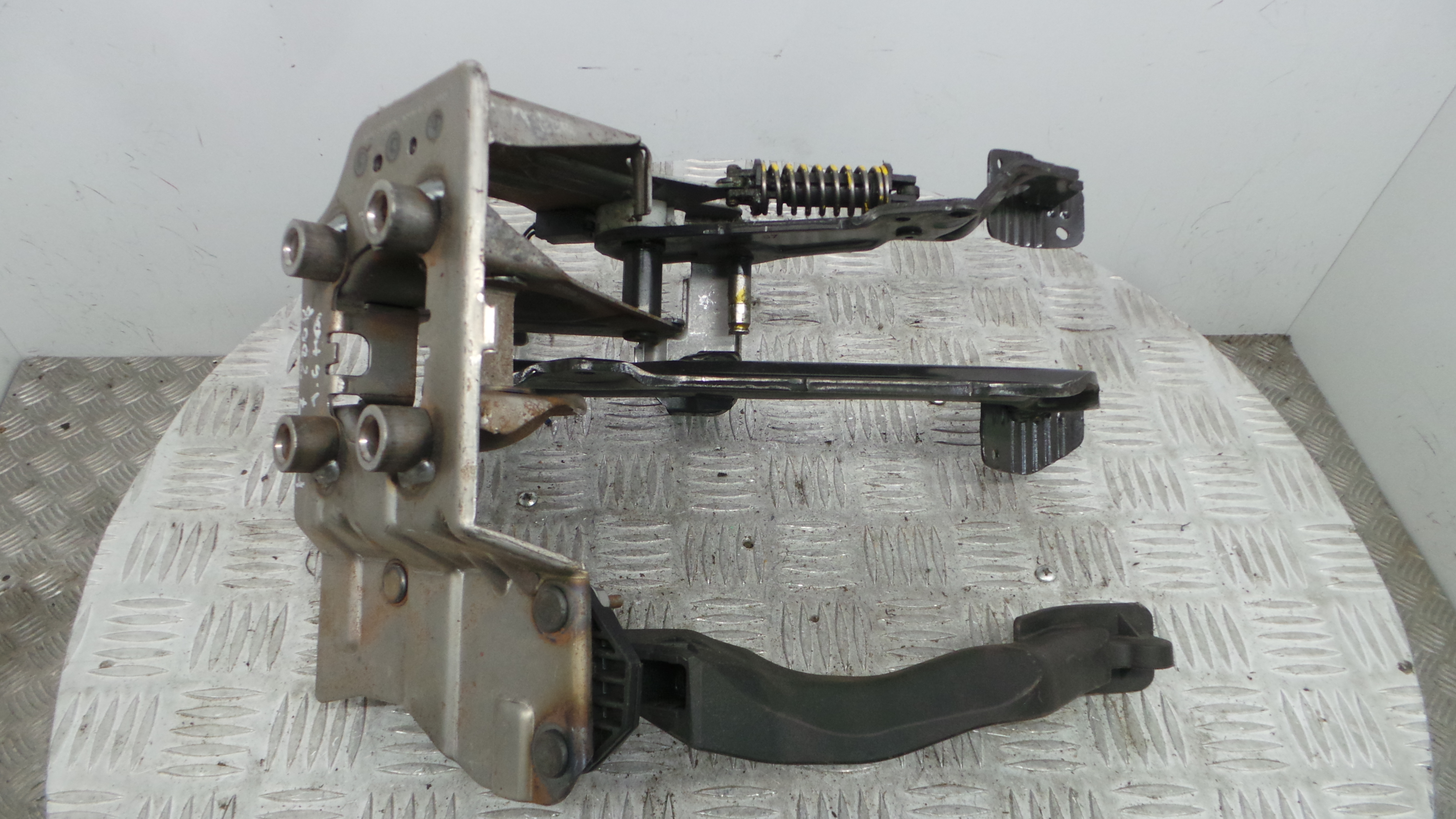 Pedal do Travão 968075688002 - PEUGEOT 207 (WA_, WC_), 207/207+ (WA_, WC_)-36742877