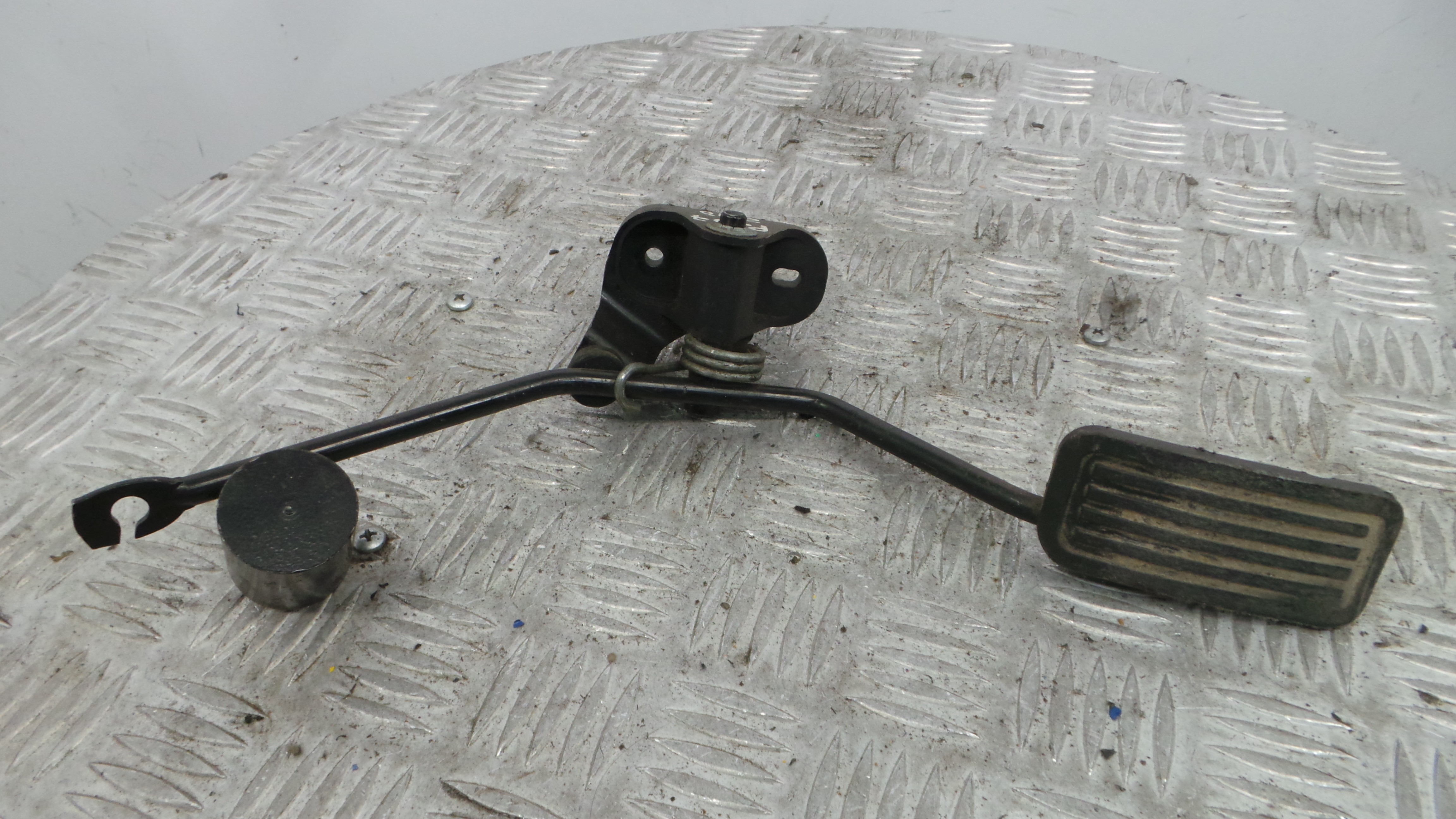 Pedal do Acelerador 1601G6 - PEUGEOT 107 (PM_, PN_)-36742895 Pedal do Acelerador 1601G6 - PEUGEOT 107 (PM_, PN_)-36742895