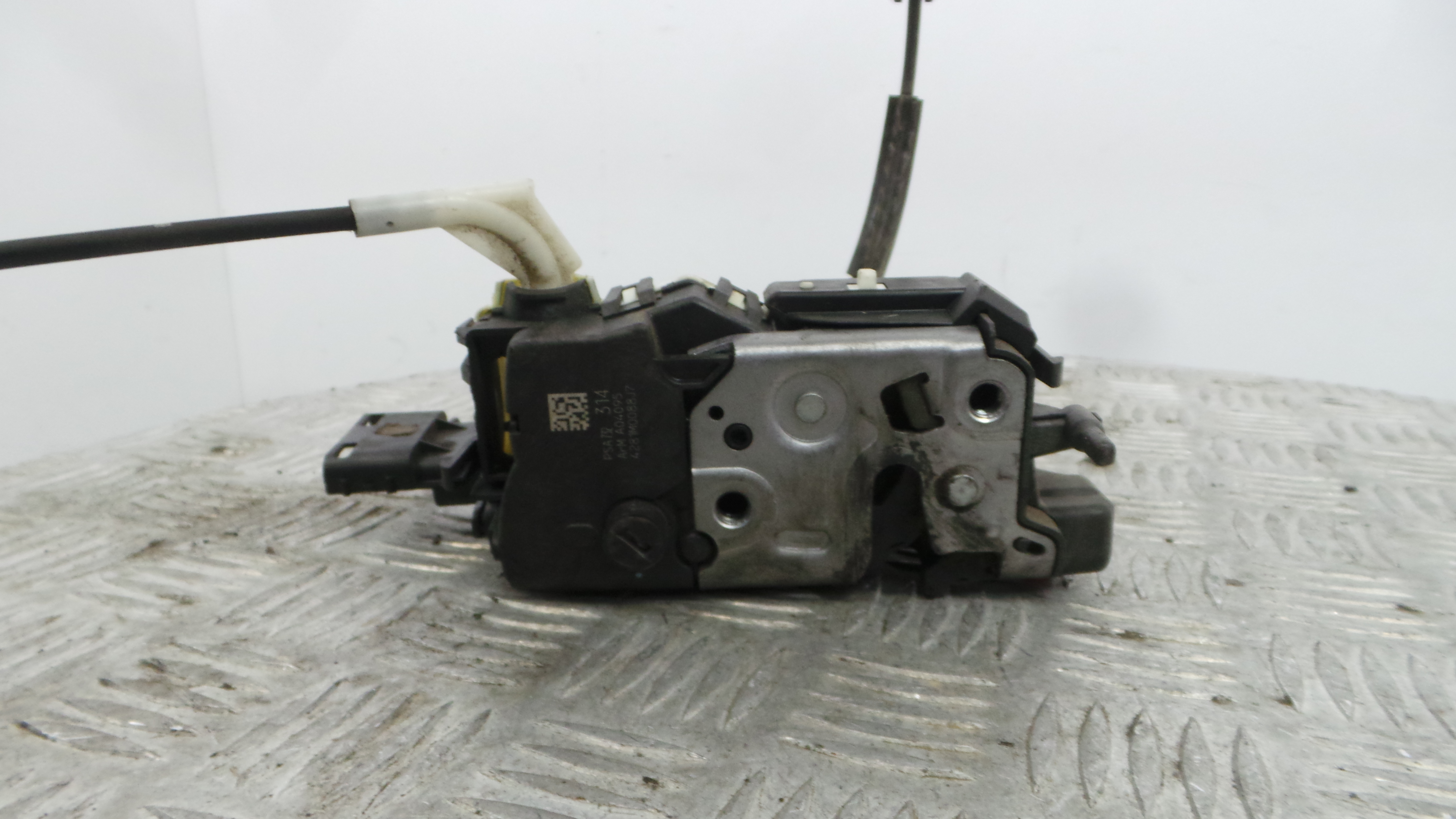 Fecho da Porta Trás Esq 732314 - CITROËN C3 II (SC_)-36749763