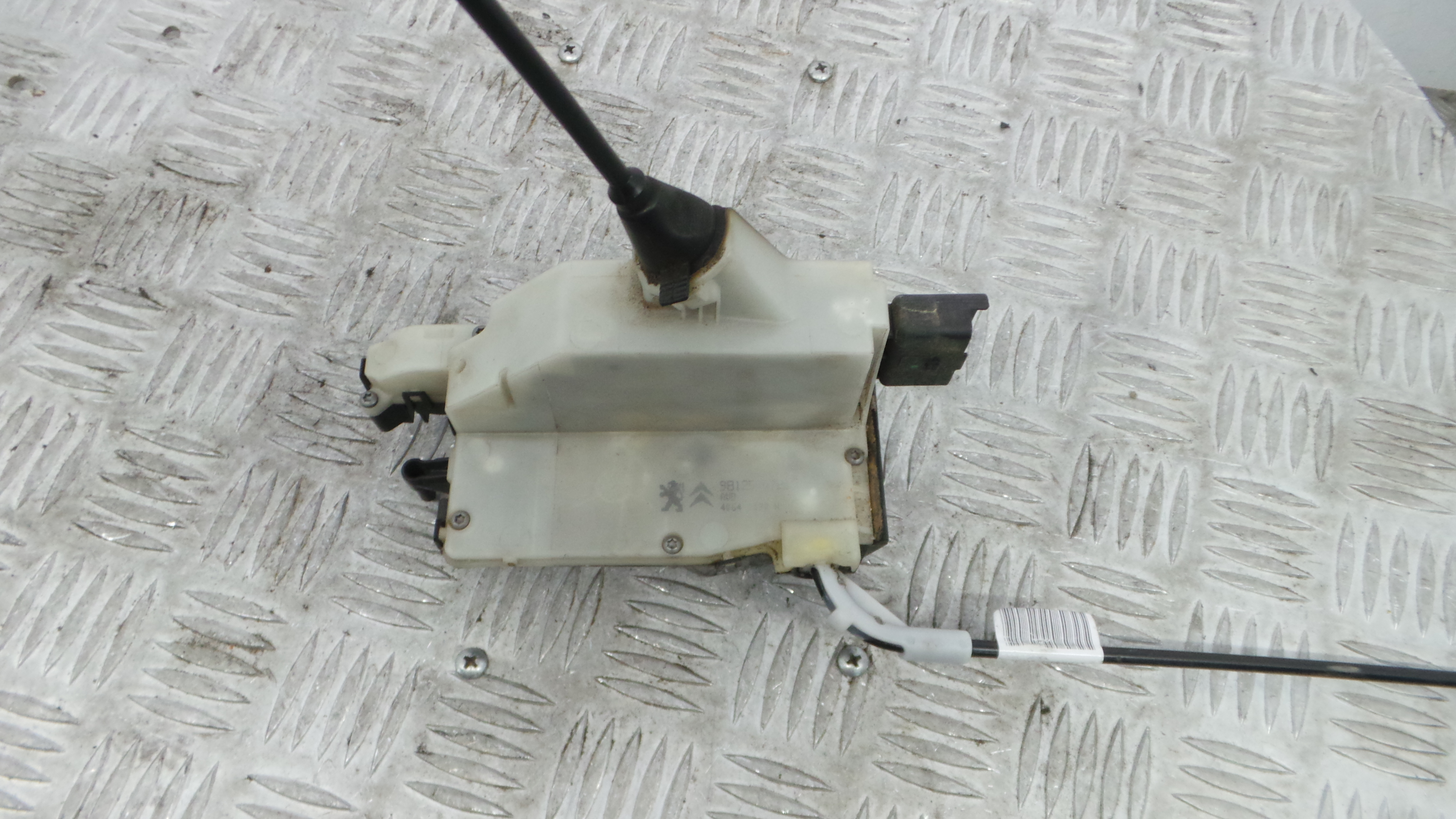 Fecho da Porta Frente Dto 9812500780 - PEUGEOT 2008 I (CU_)-36749766