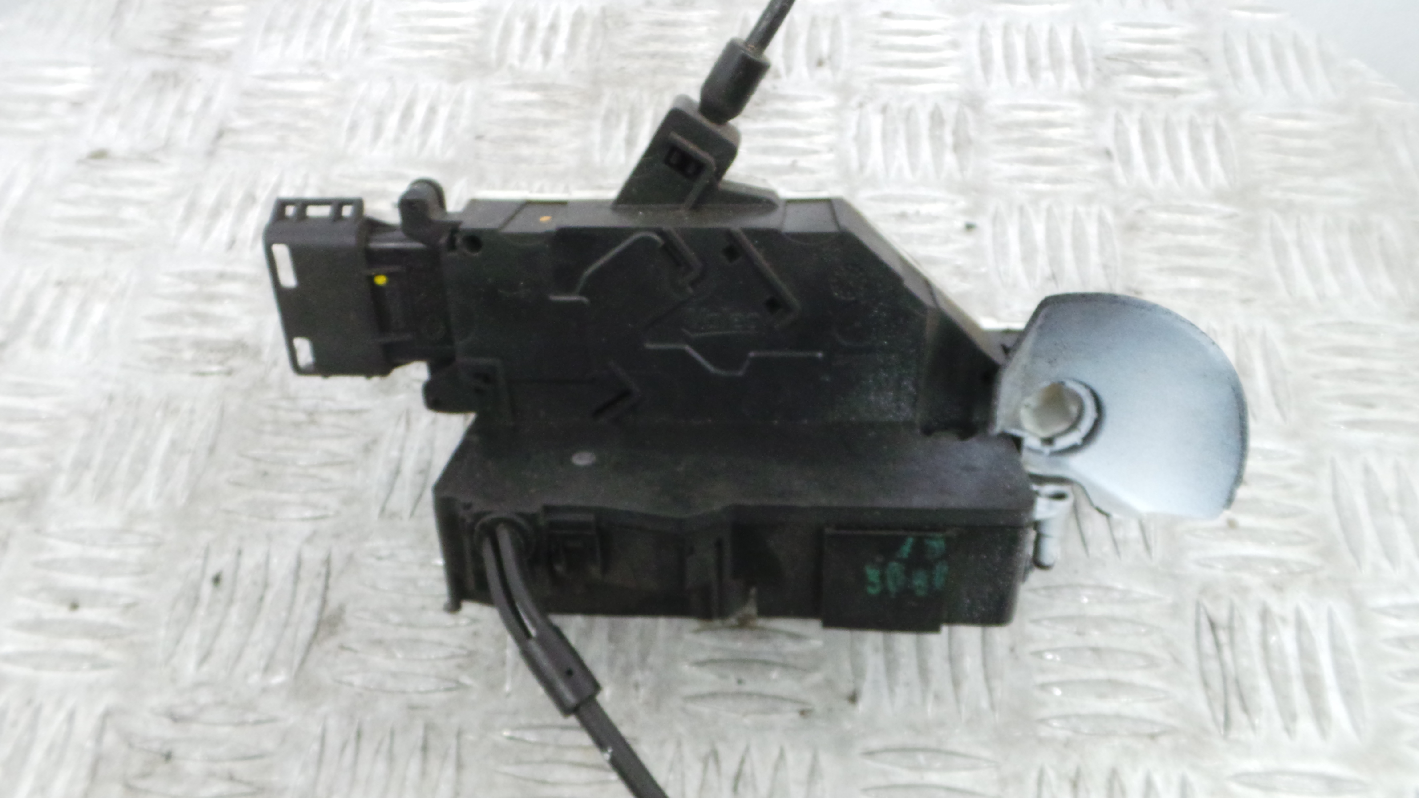 Fecho da Porta Esq 9135V6 - PEUGEOT 207 (WA_, WC_), 207/207+ (WA_, WC_)-36749770