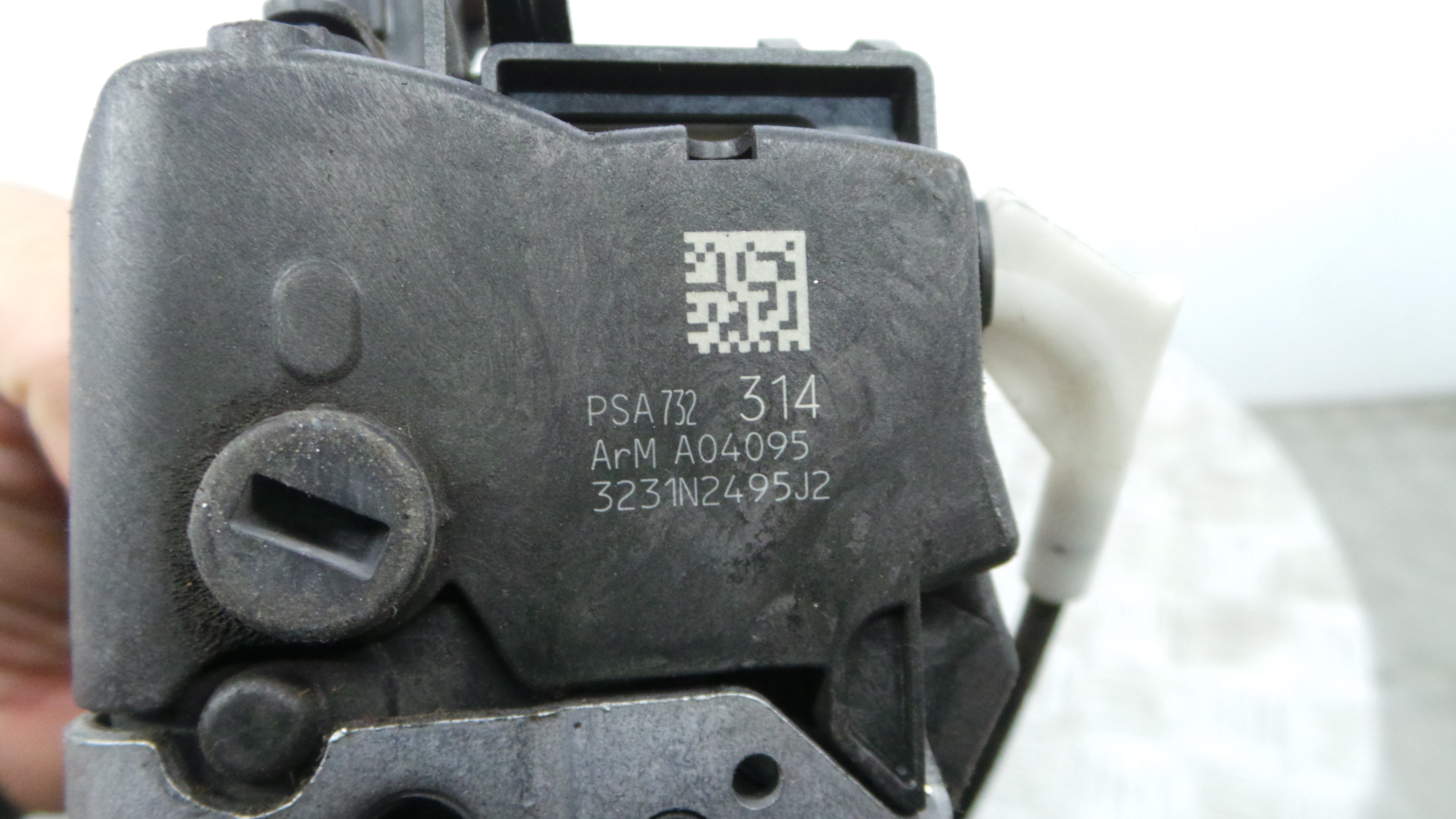 Fecho da Porta Trás Esq 732314 - CITROËN C3 II (SC_)-36749773