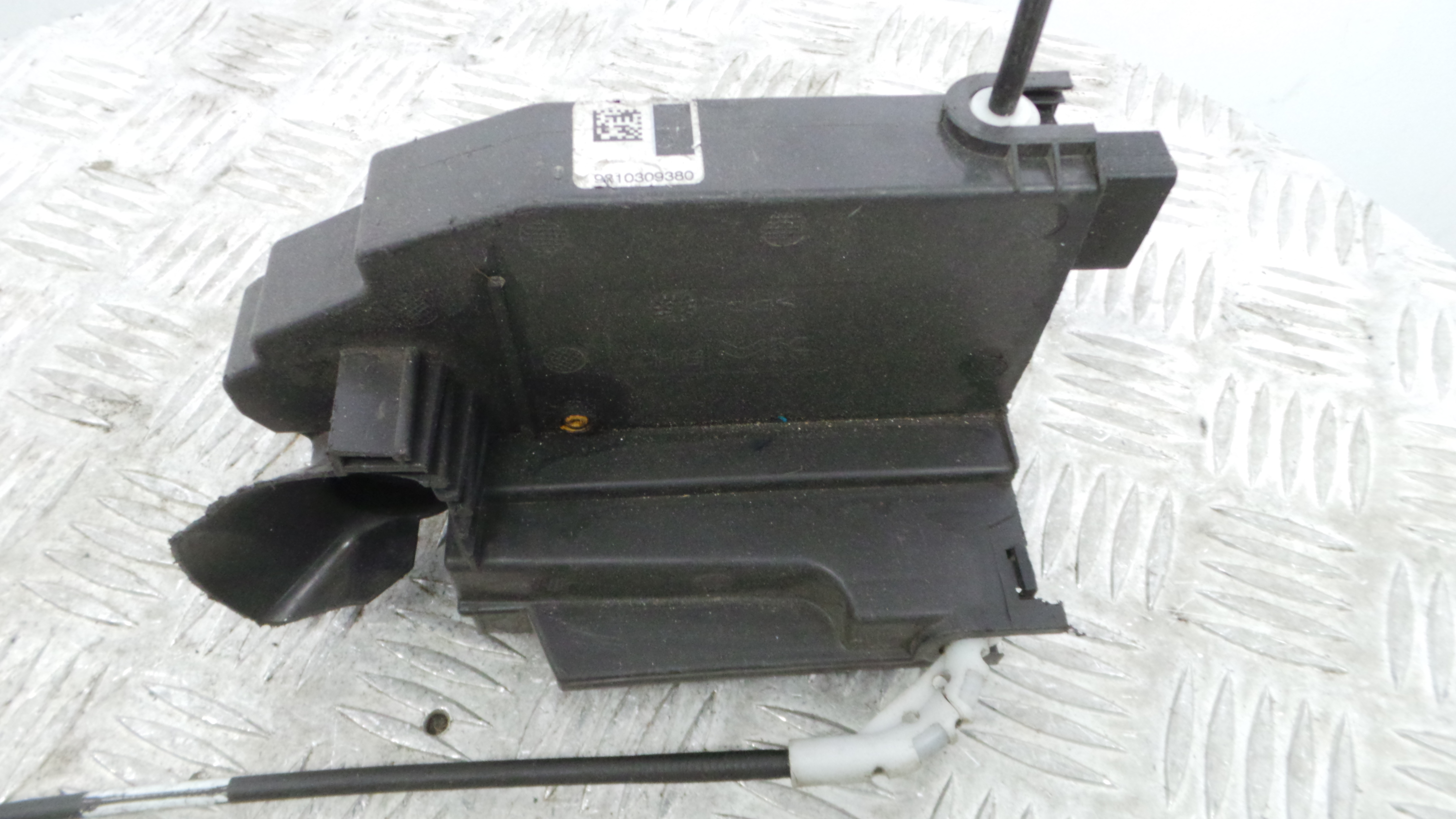 Fecho da Porta Frente Dto 9810309380 - PEUGEOT 308 II (LB_, LP_, LW_, LH_, L3_)-36749783