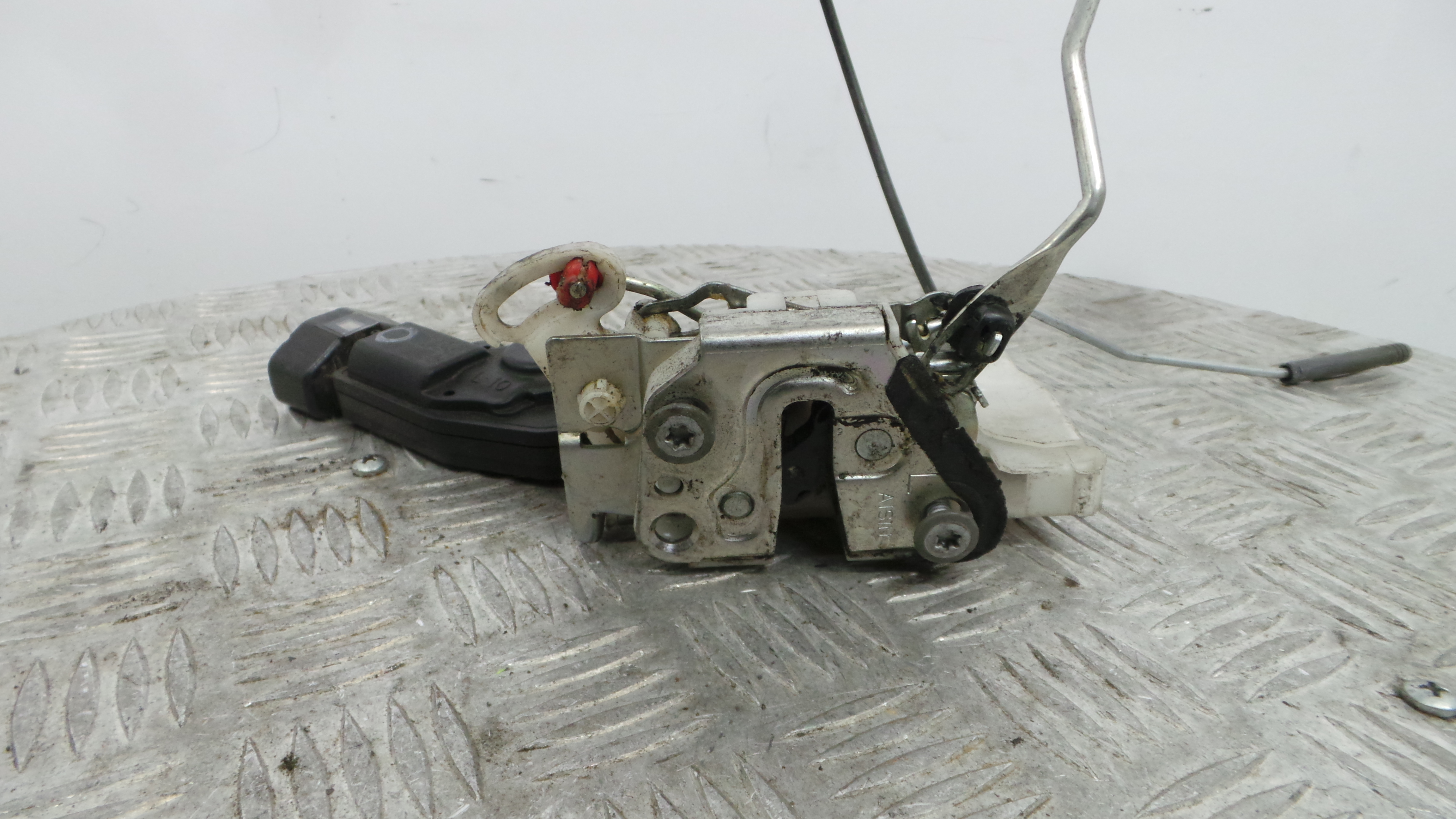 Fecho da Porta Frente Esq 916467 - CITROËN C1 (PM_, PN_)-36750167