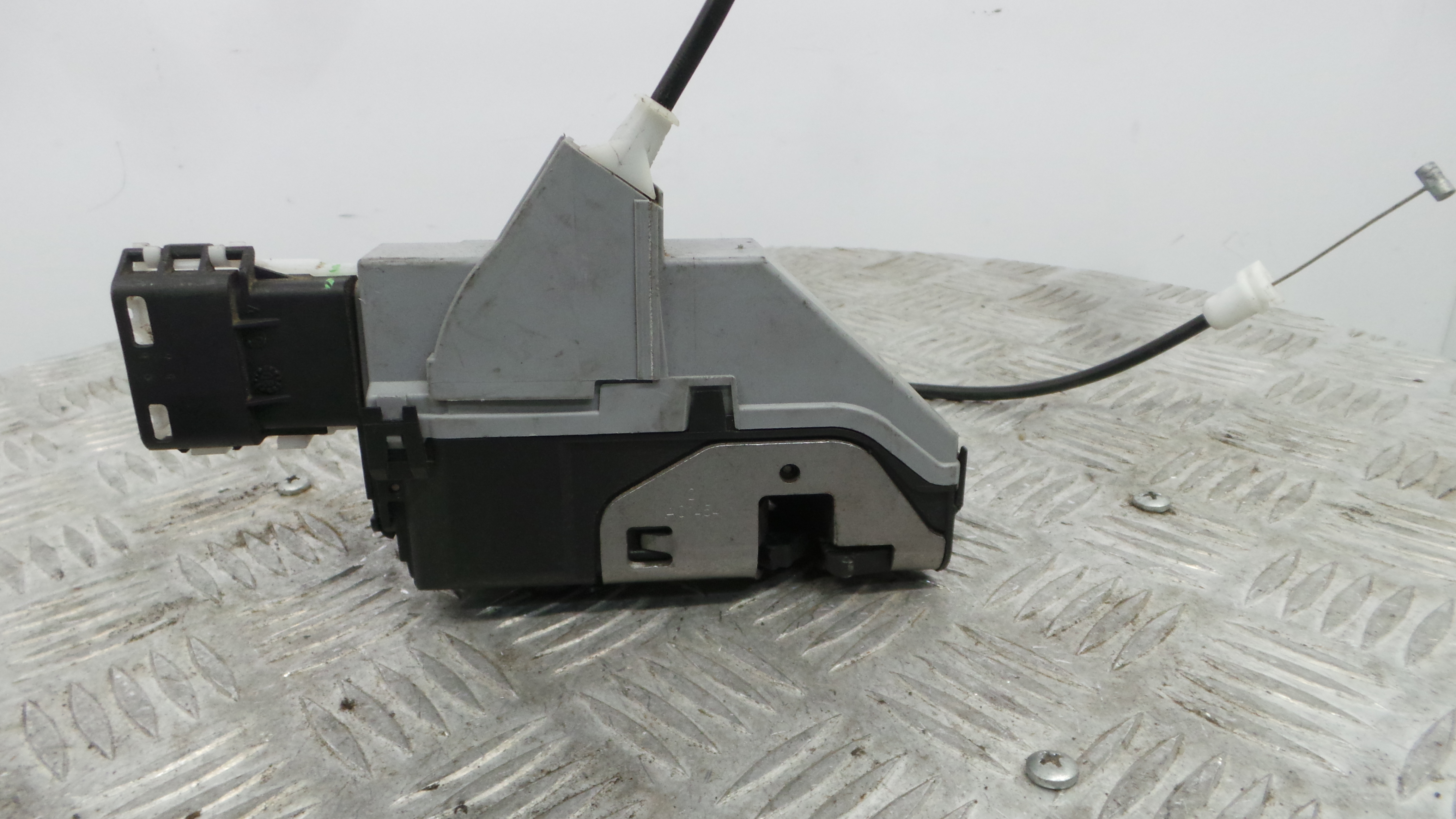 Fecho da Porta Trás Dto 567164 - PEUGEOT 308 I (4A_, 4C_)-36750173 Fecho da Porta Trás Dto 567164 - PEUGEOT 308 I (4A_, 4C_)-36750173