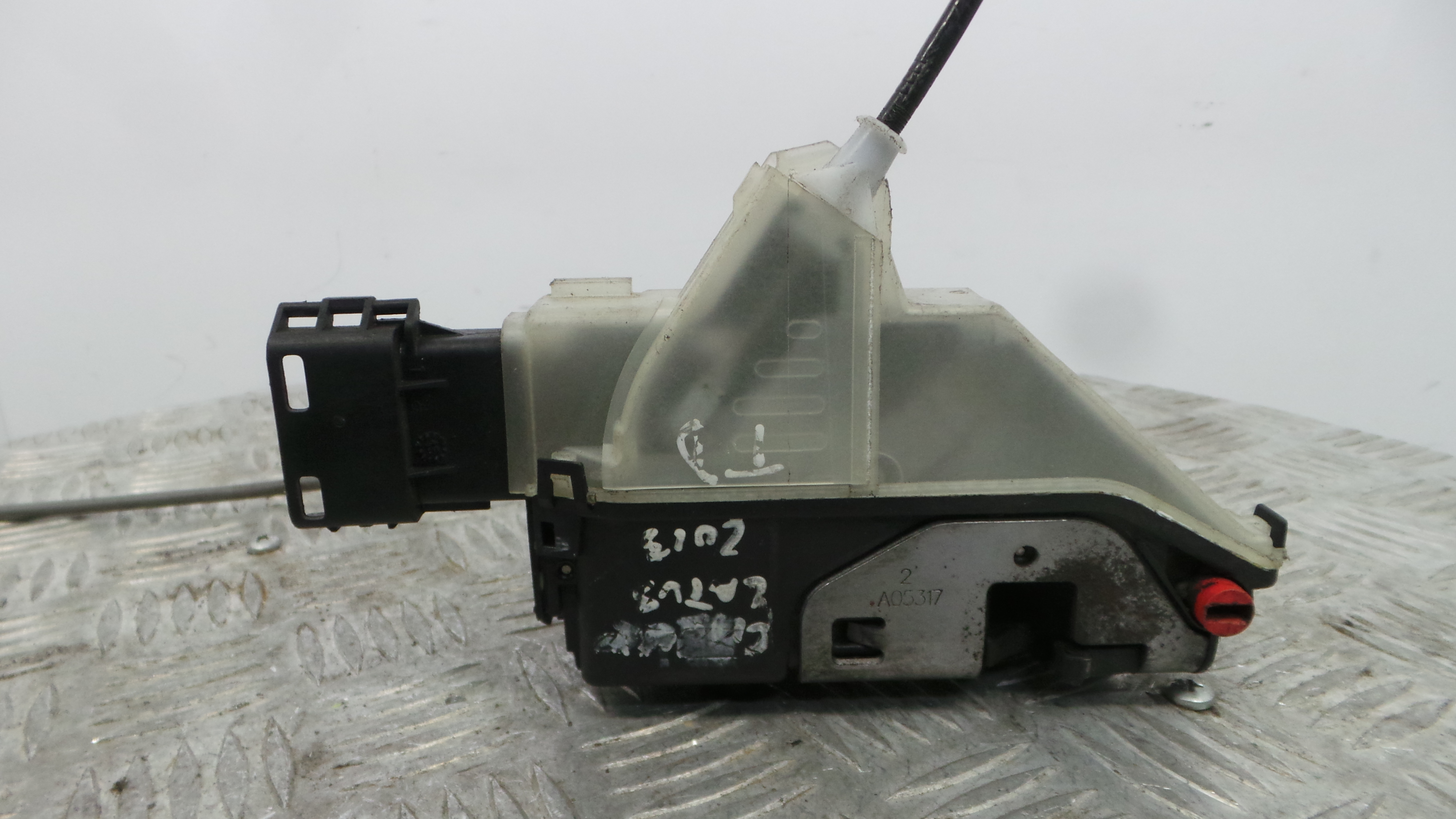 Fecho da Porta Trás Dto 016903 - CITROËN C4 CACTUS-36750177 Fecho da Porta Trás Dto 016903 - CITROËN C4 CACTUS-36750177