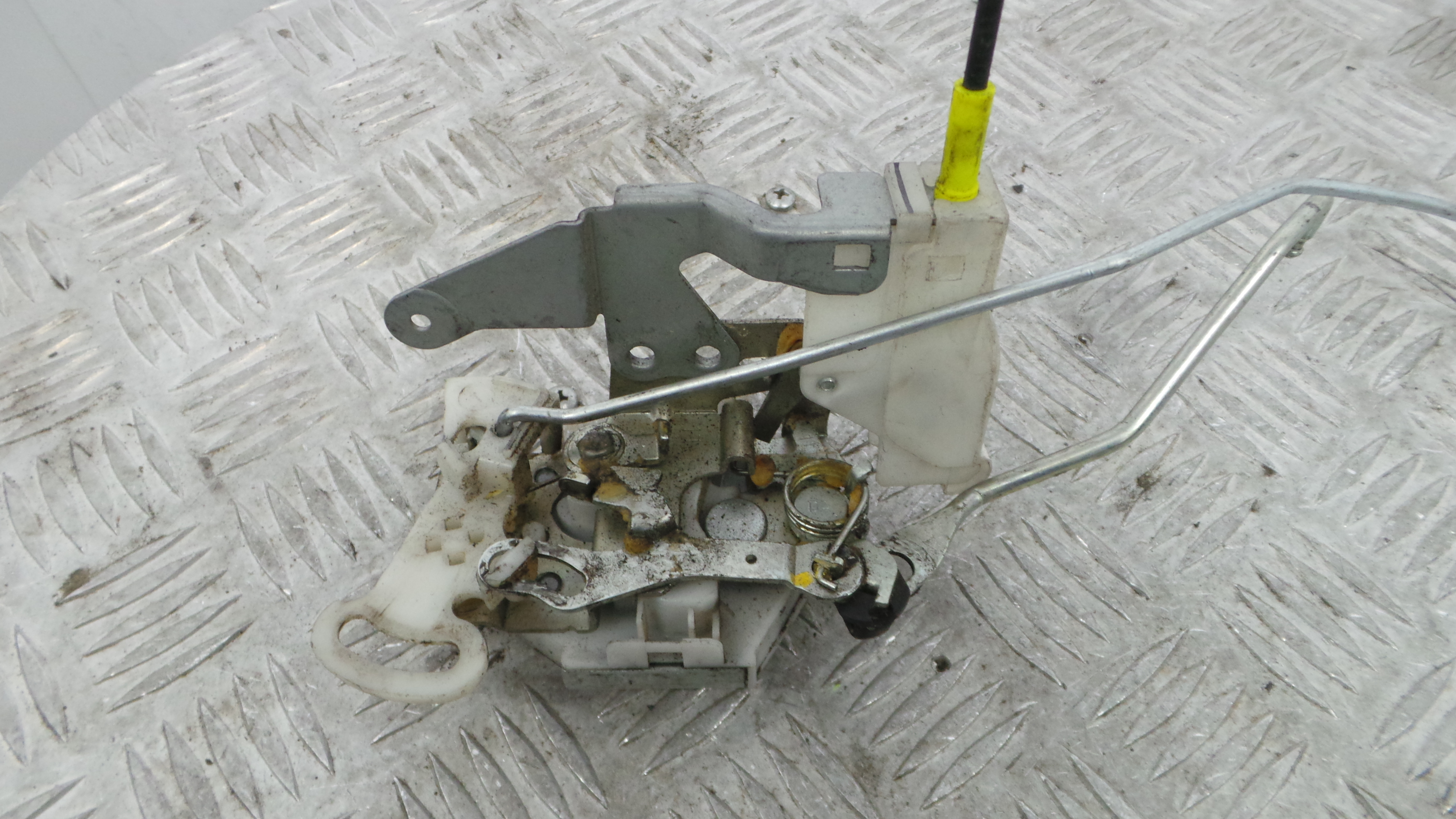 Fecho da Porta Frente Esq 9135T2 - CITROËN C1 (PM_, PN_)-36750190