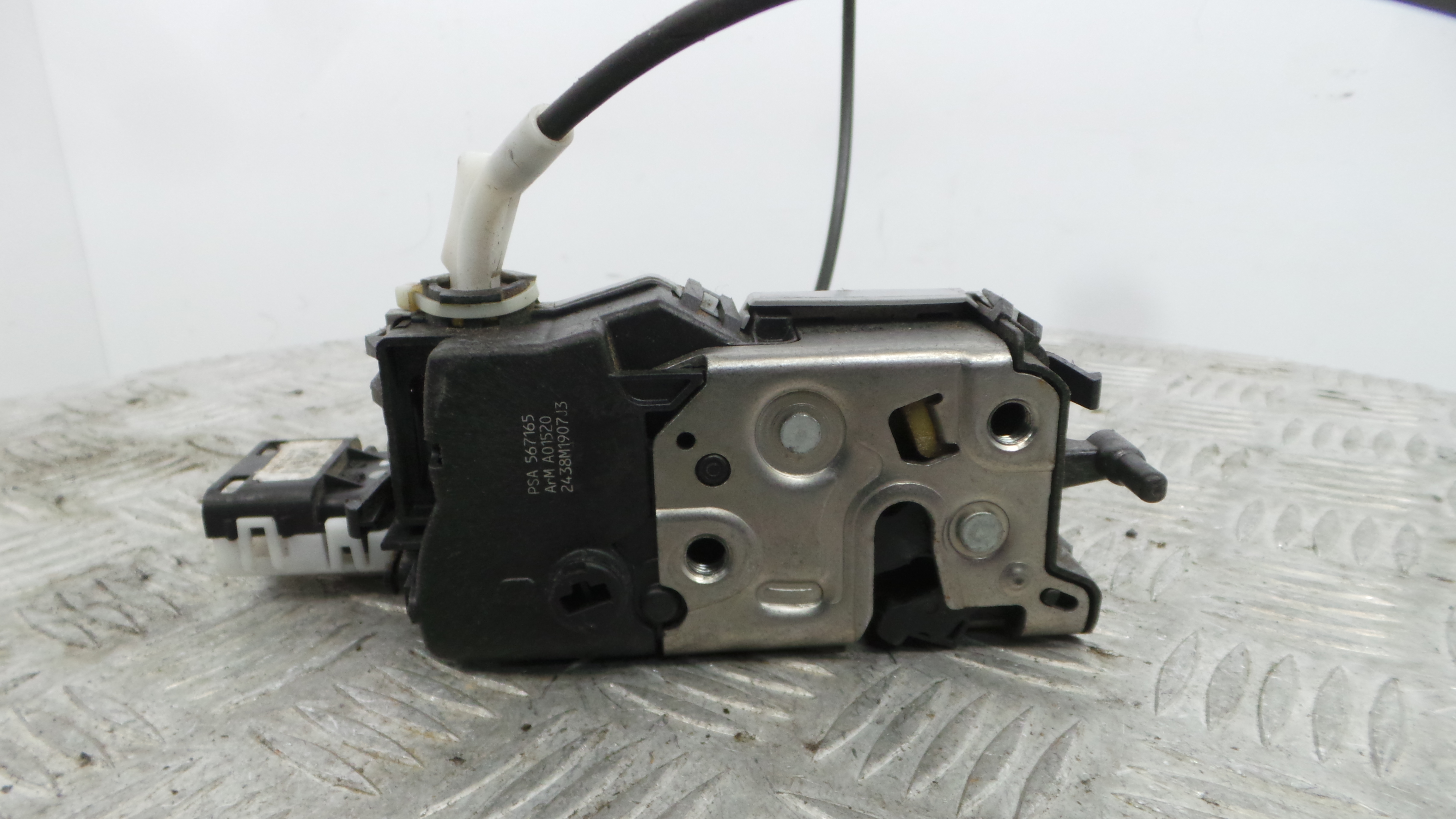 Fecho da Porta Trás Esq 567165 - PEUGEOT 308 I (4A_, 4C_)-36750406