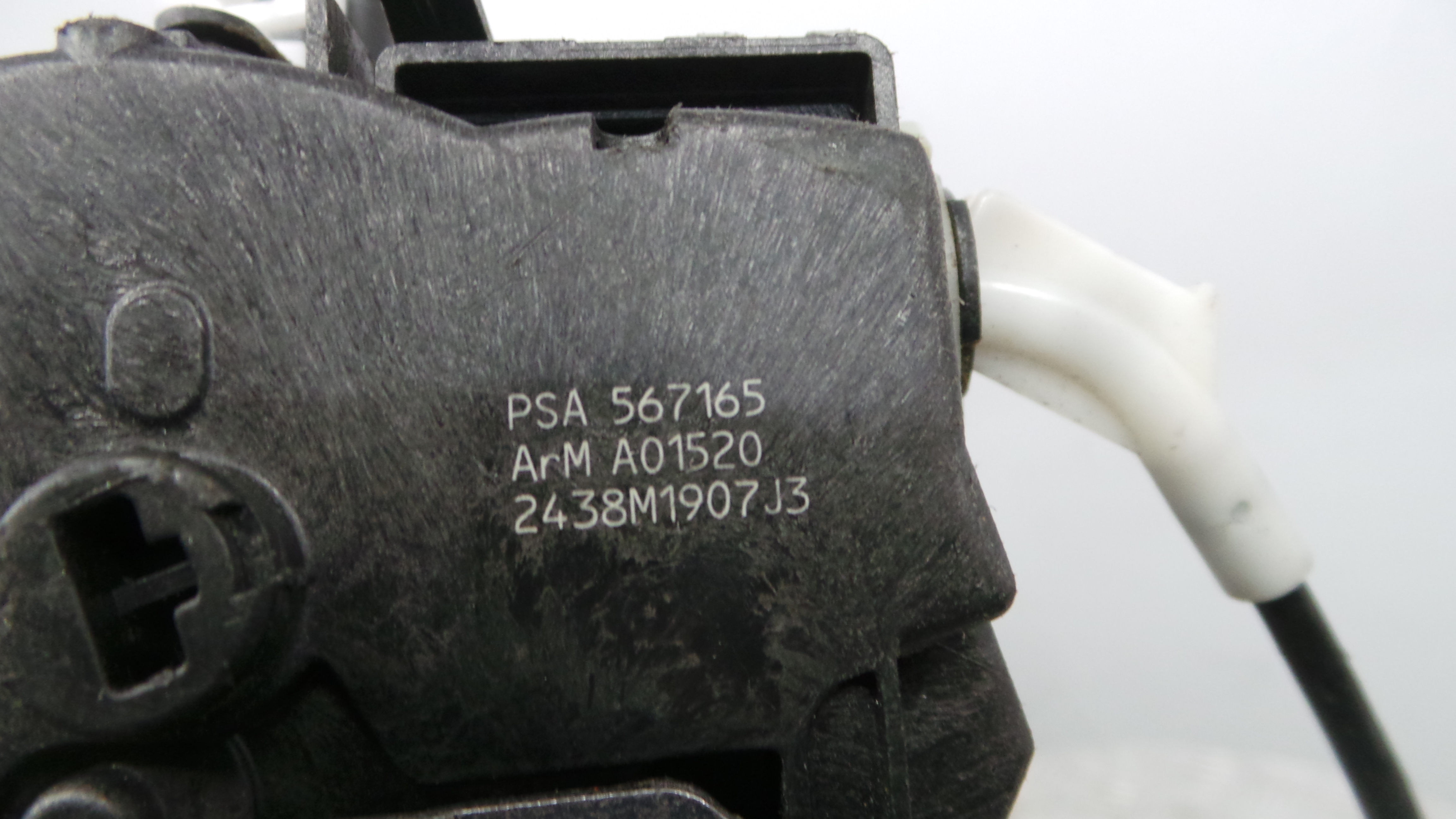 Fecho da Porta Trás Esq 567165 - PEUGEOT 308 I (4A_, 4C_)-36750406