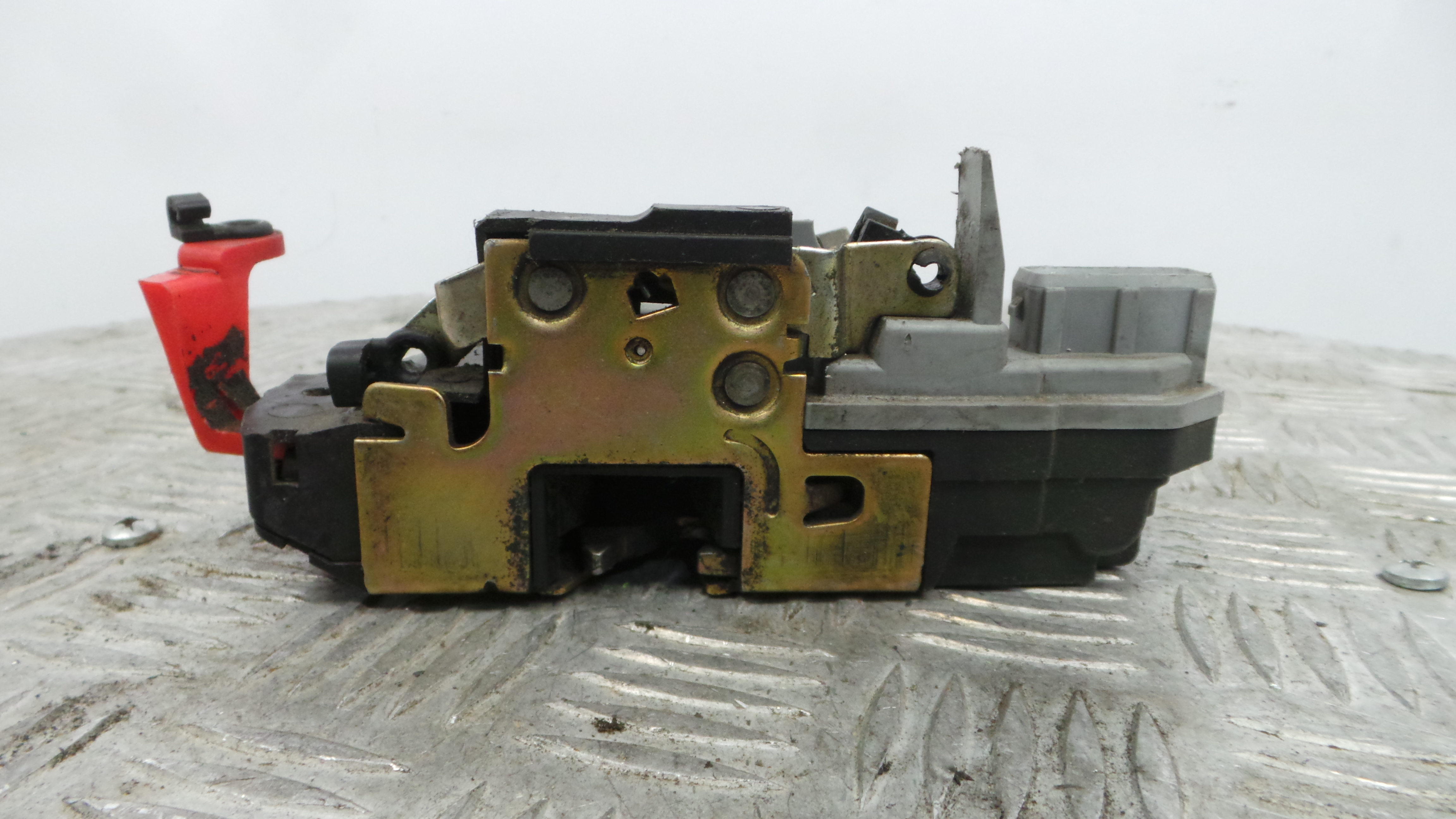 Fecho da Porta Trás Dto 913884 - CITROËN XSARA (N1)-36750451