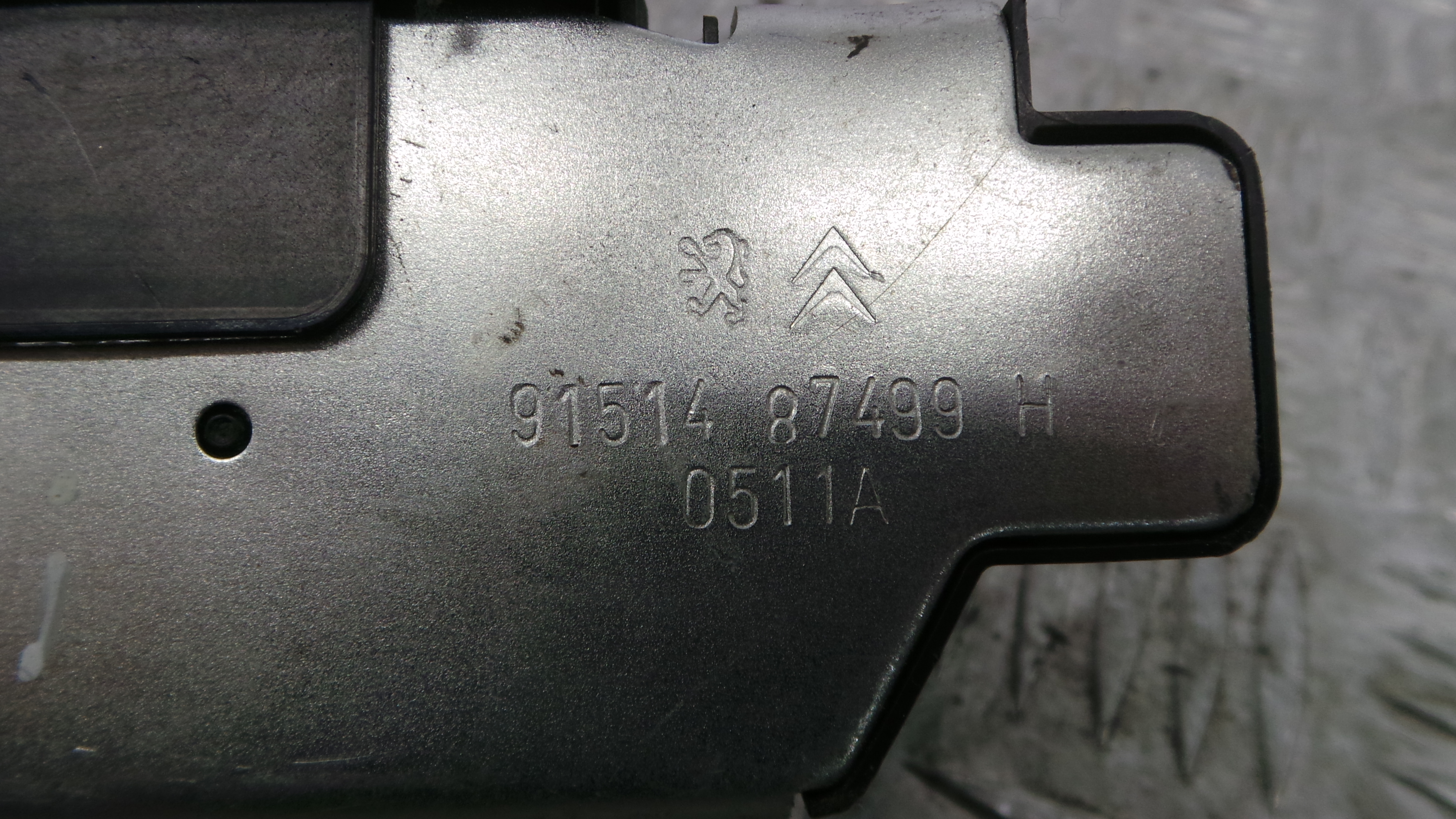 Fecho Mala  9151487499H - CITROËN C3 II (SC_)-36750454