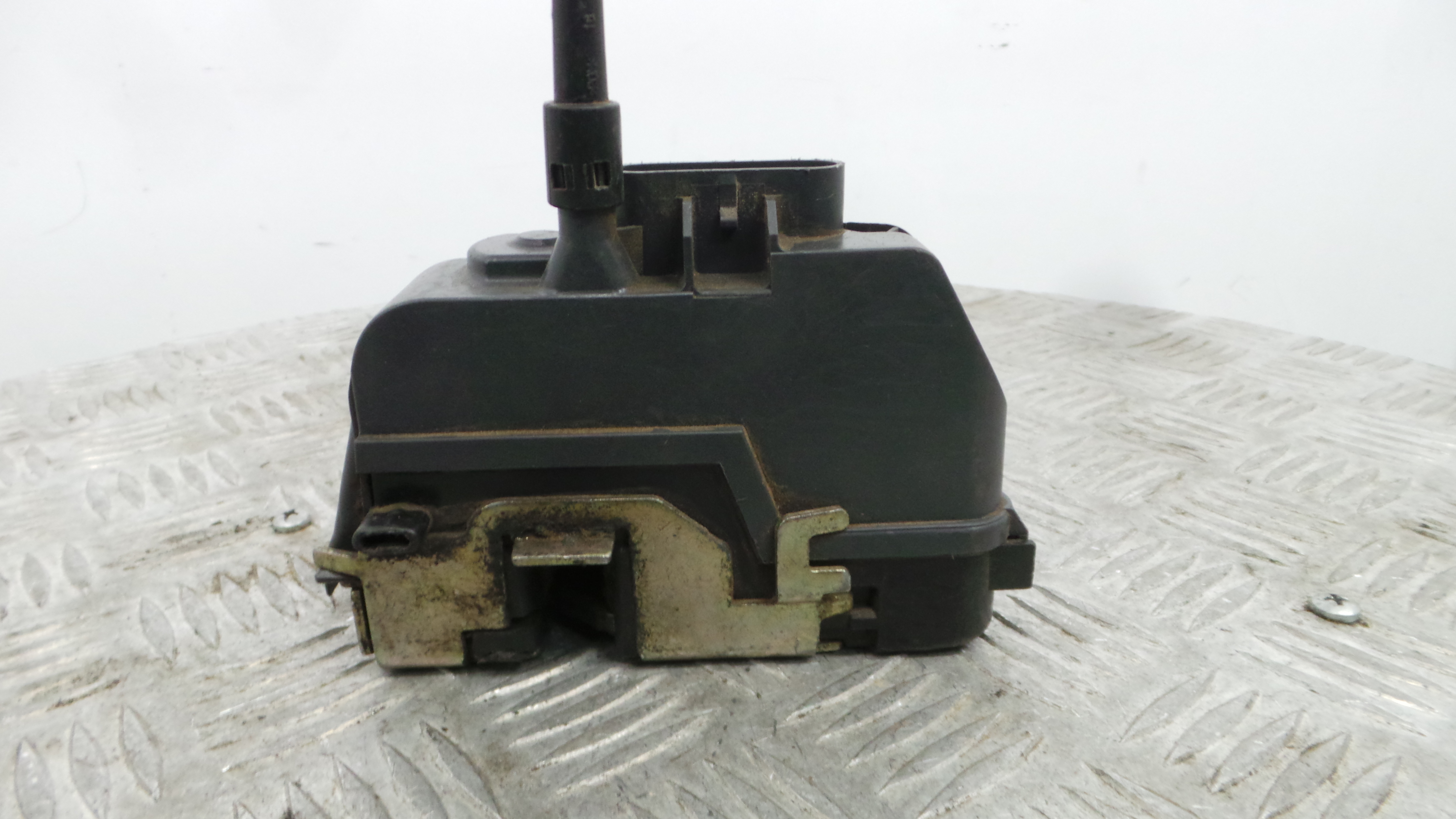 Fecho da Porta Trás Dto 9138C1 - CITROËN C3 I (FC_, FN_)-36750999