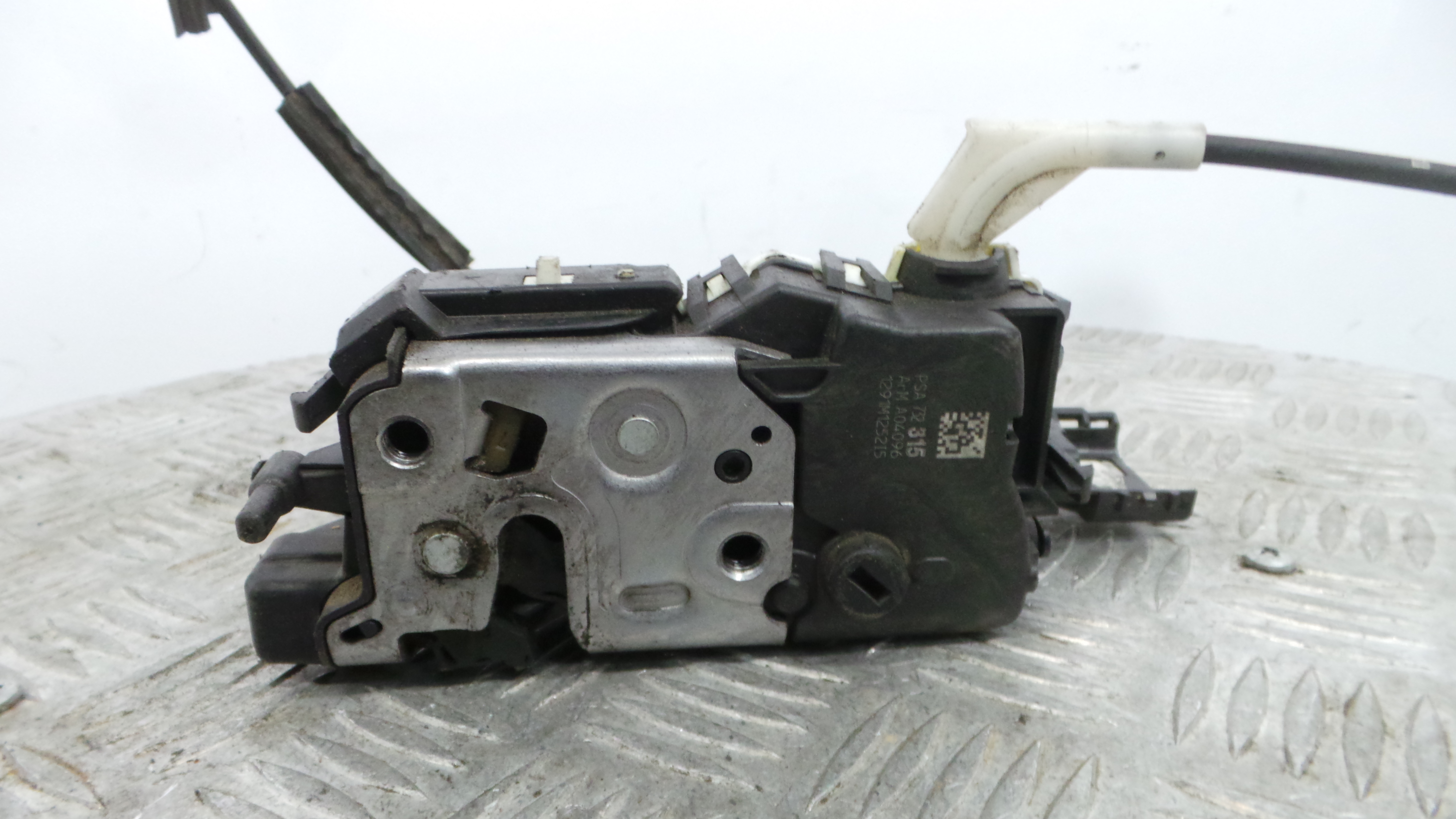 Fecho da Porta Frente Dto 732315 - CITROËN C3 II (SC_)-36751012