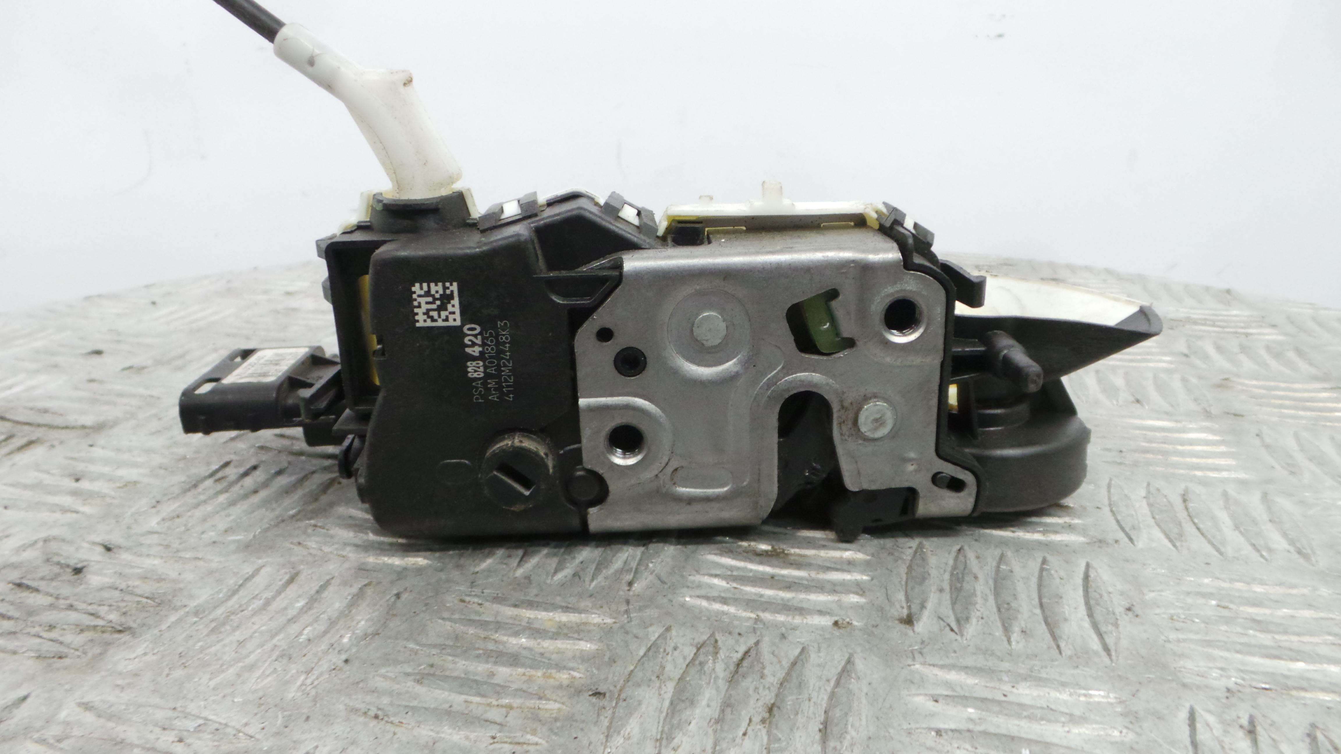 Fecho Mala  828420 - CITROËN BERLINGO Caixa/monovolume (B9)-36751035 Fecho Mala  828420 - CITROËN BERLINGO Caixa/monovolume (B9)-36751035