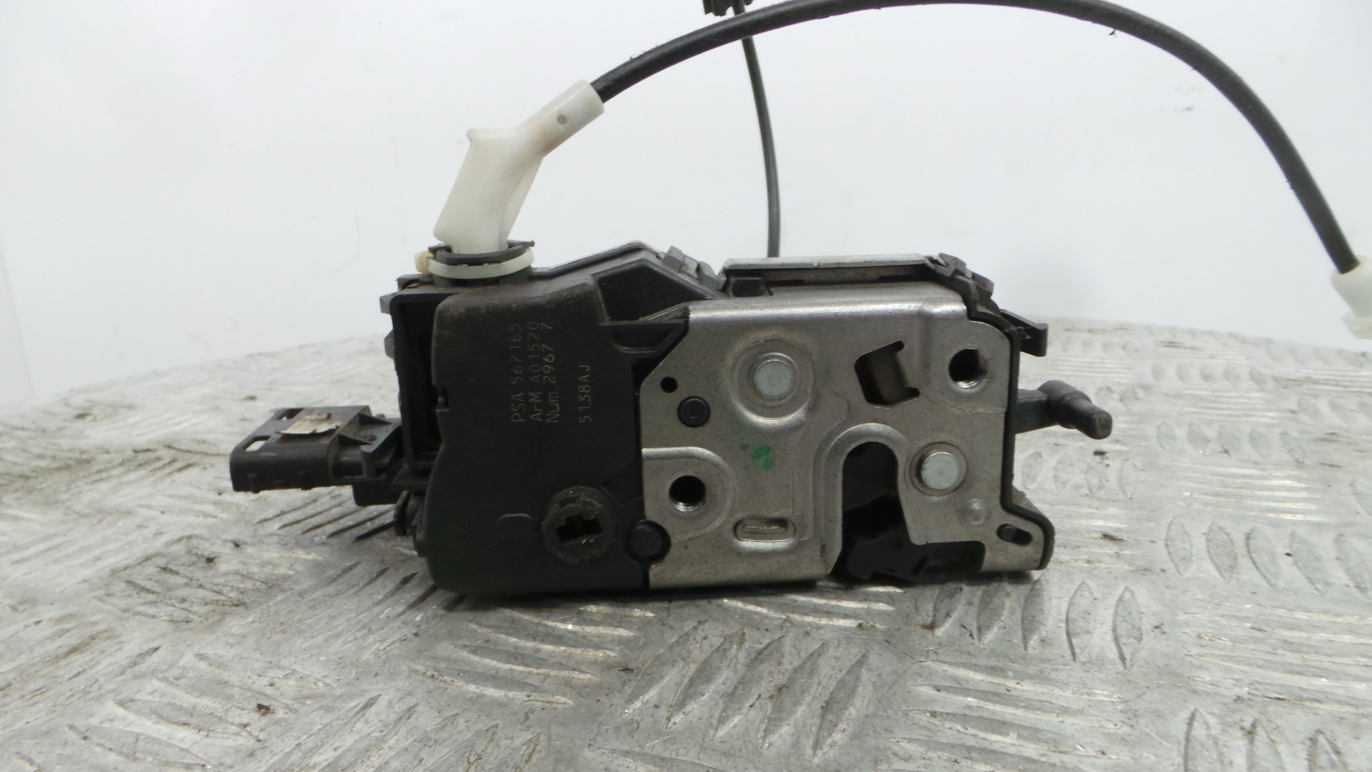 Fecho da Porta Trás Esq 567165 - PEUGEOT 308 I (4A_, 4C_)-36751478