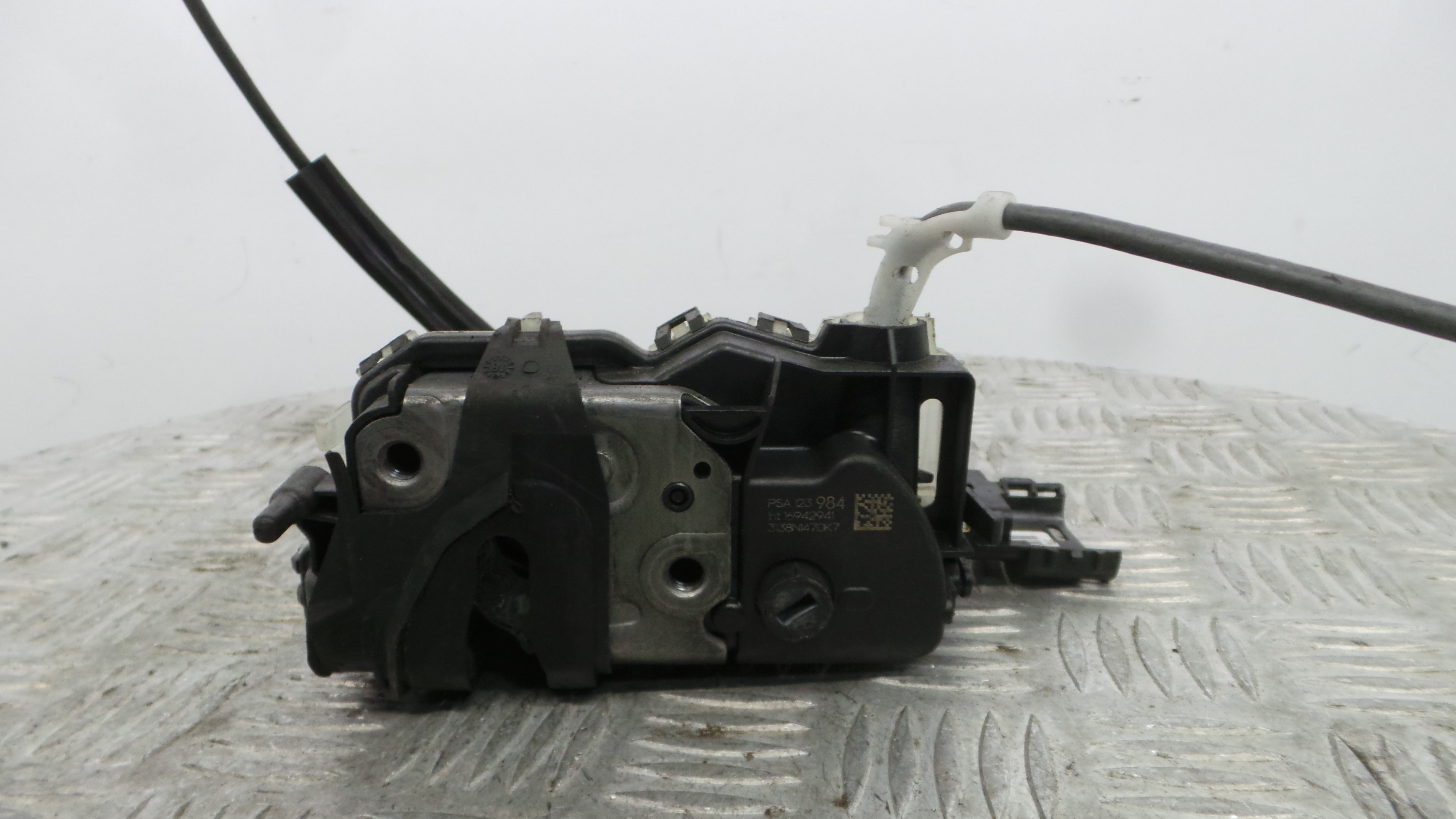 Fecho da Porta Trás Dto 123984 - CITROËN C3 / C3 ORIGIN III (SX)-36751498