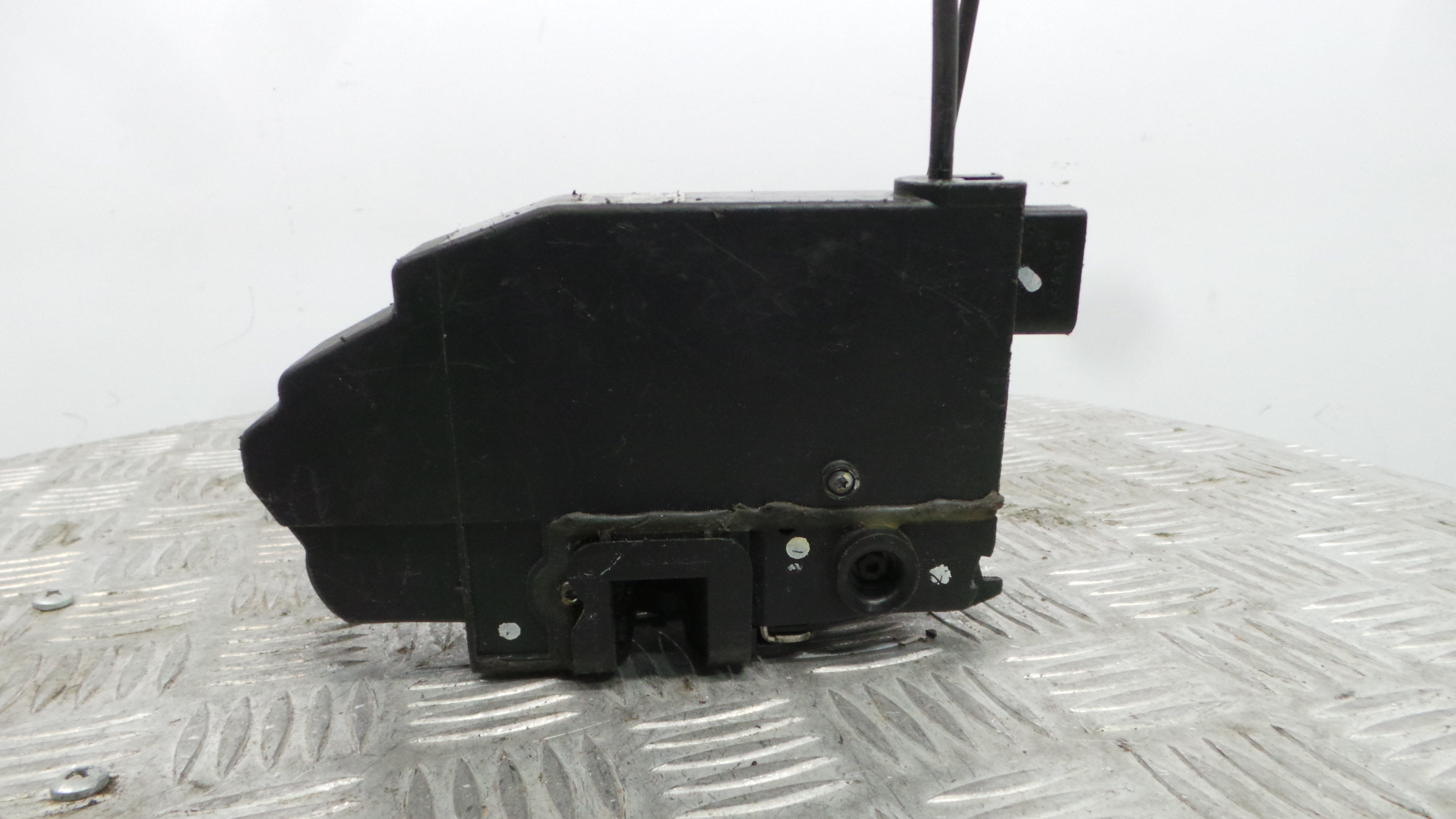 Fecho da Porta Frente Esq 9810310380 - CITROËN C4 PICASSO I Veículo multiuso (UD_)-36751508