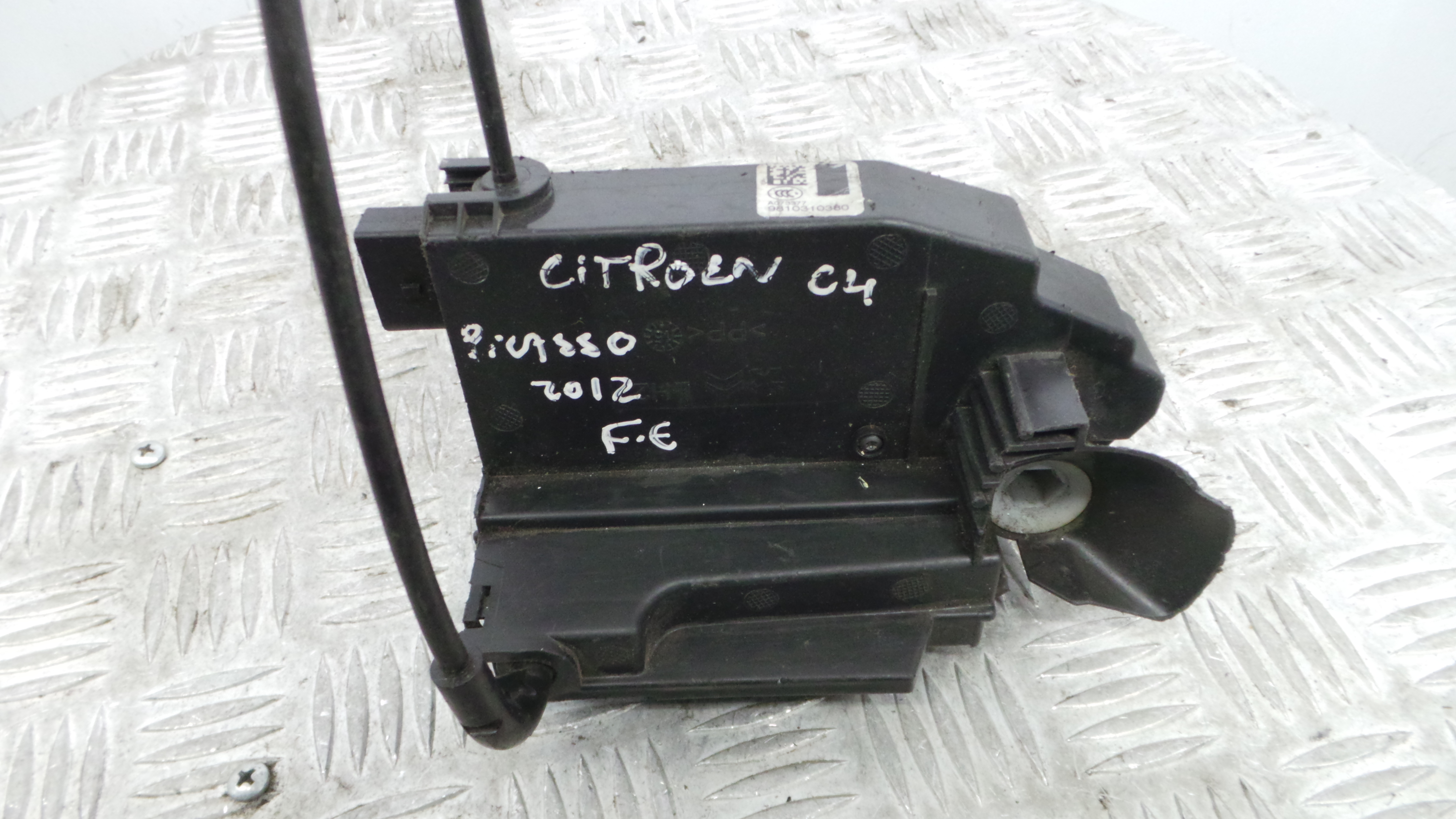 Fecho da Porta Frente Esq 9810310380 - CITROËN C4 PICASSO I Veículo multiuso (UD_)-36751508