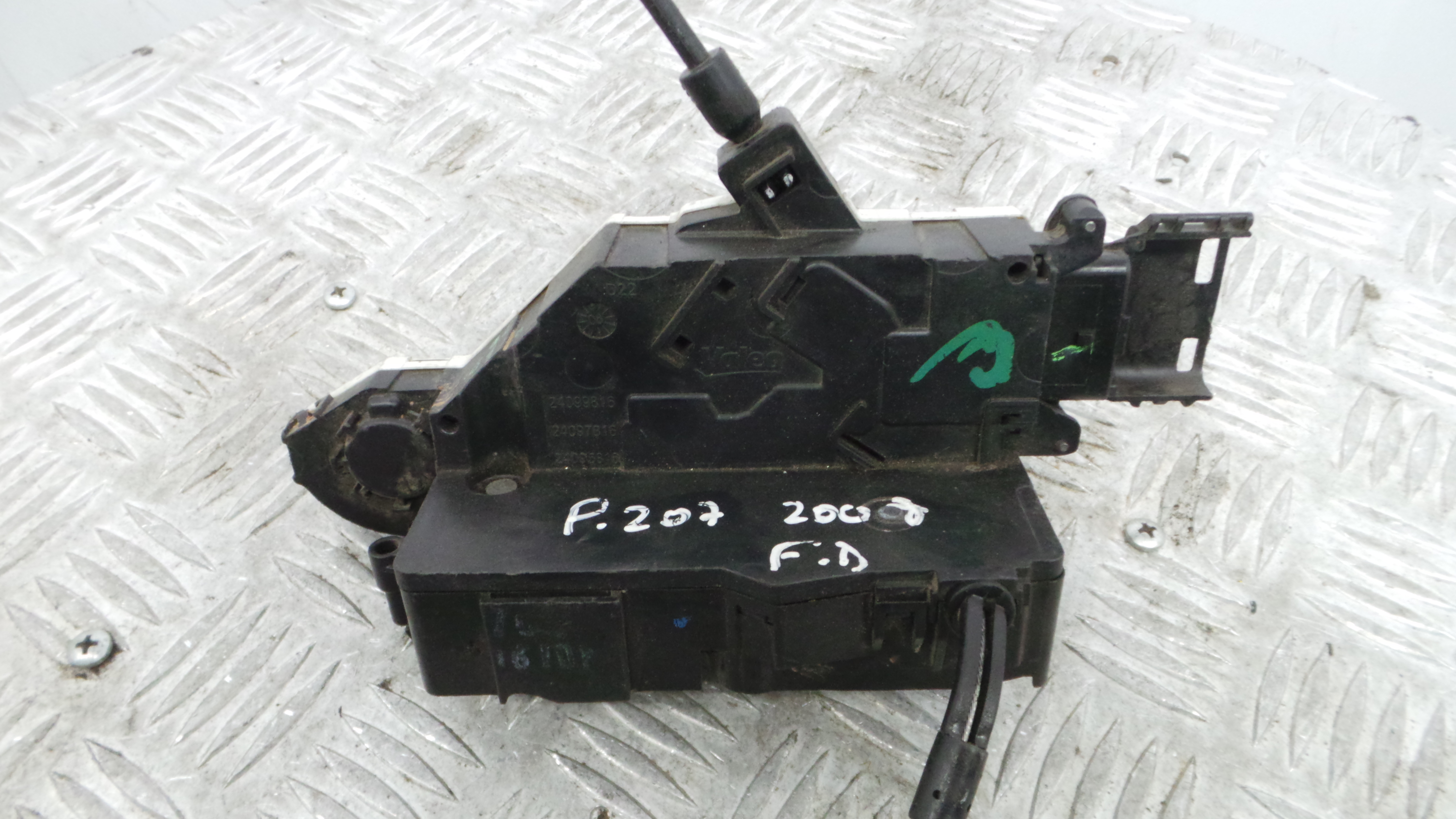 Fecho da Porta Frente Dto 9136W6 - PEUGEOT 207 (WA_, WC_), 207/207+ (WA_, WC_)-36751522