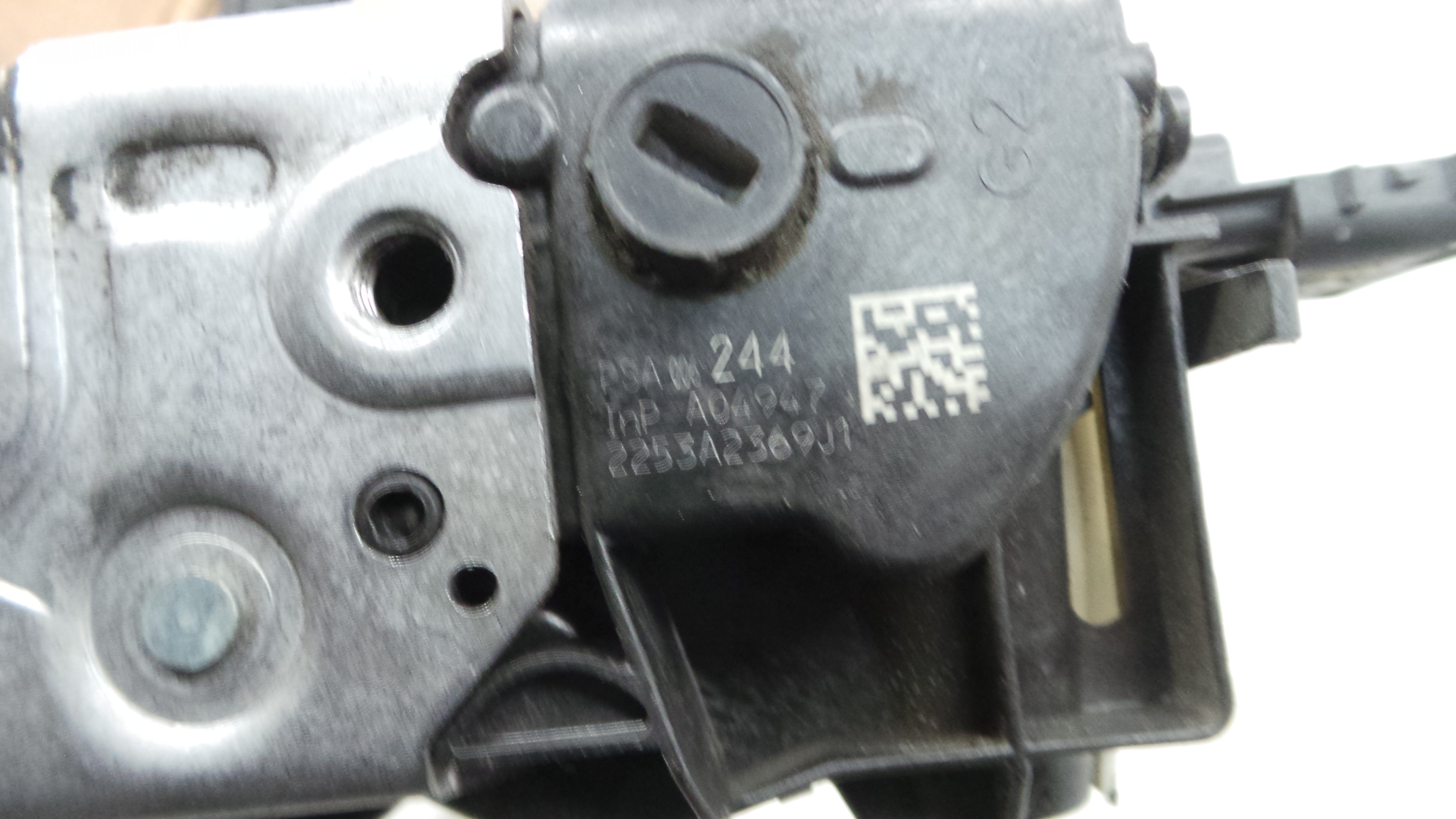 Fecho da Porta Frente Esq 006244 - CITROËN C3 II (SC_)-36754383